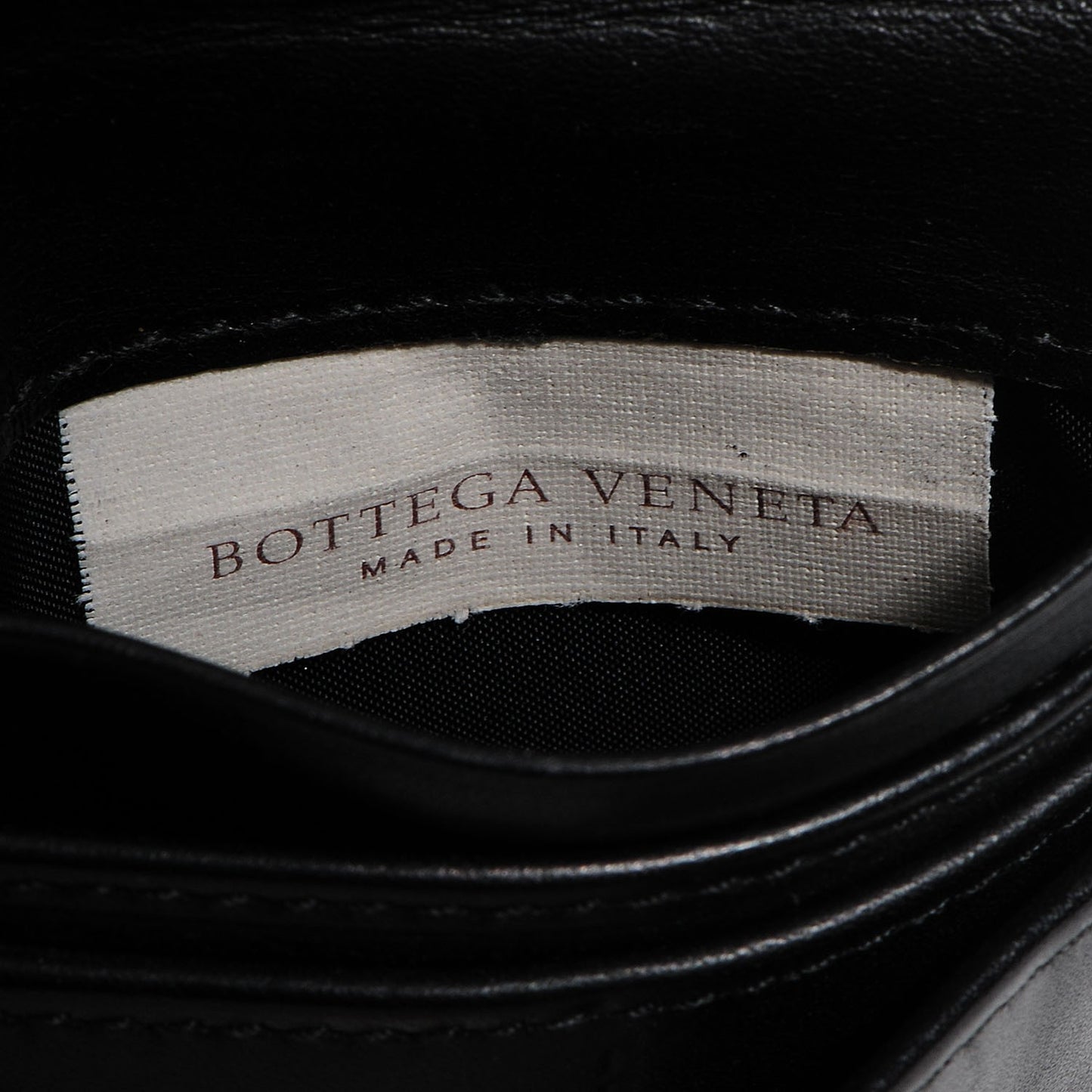 Nappa Intrecciato Chain Bi-Fold Wallet Nero Black