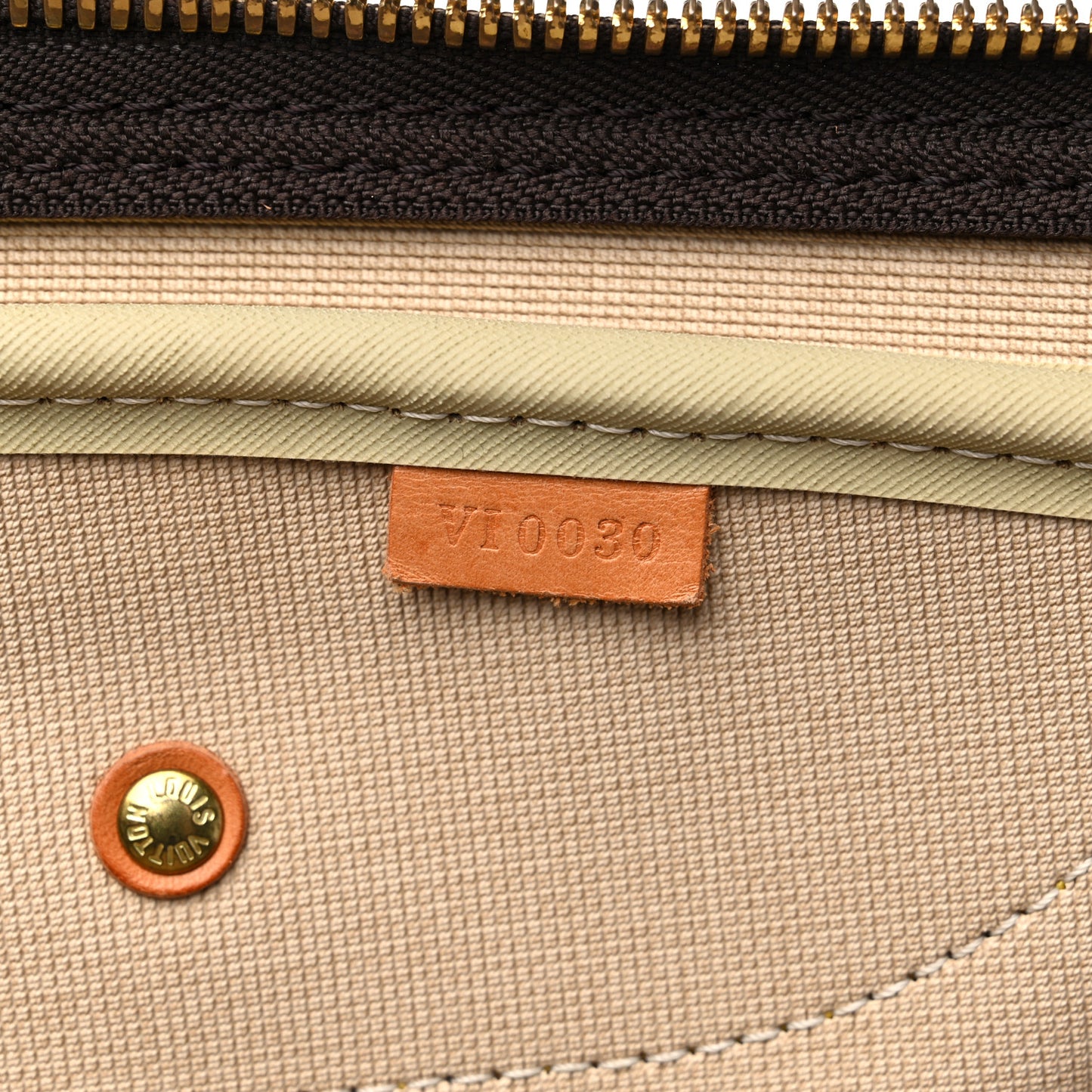Monogram Alize 1 Compartment