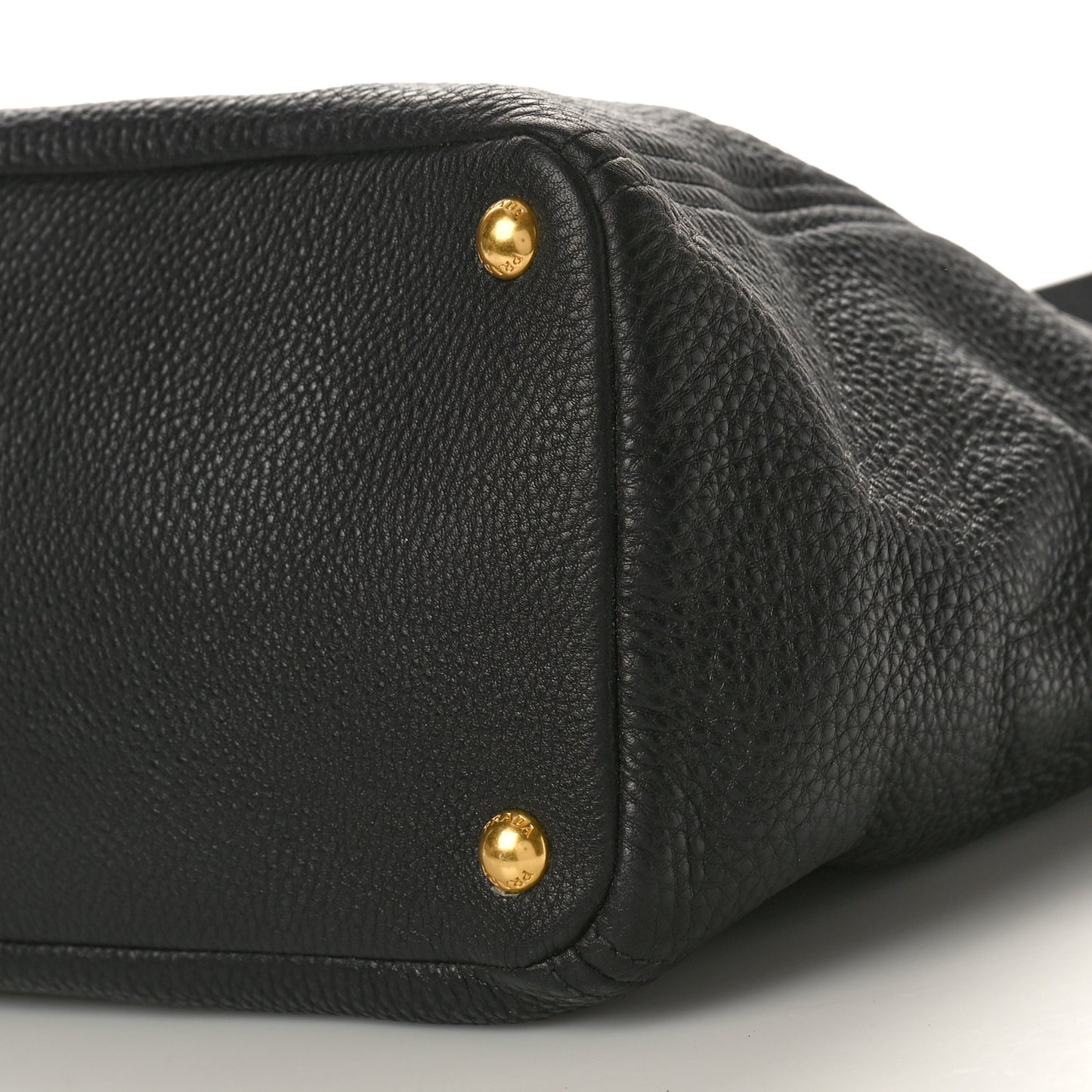 Vitello Daino Side Pocket Tote Black
