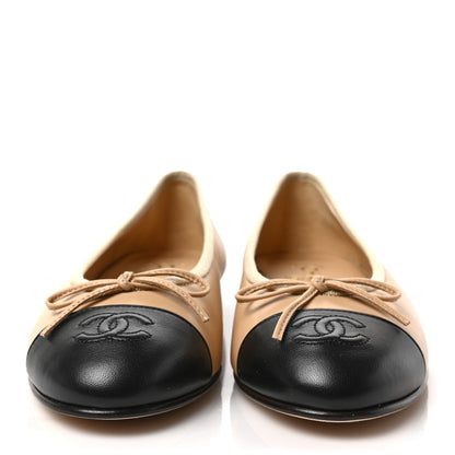 Chanel Lambskin Cap Toe CC Ballerina Flats 37.5 Beige Black 2 of 8