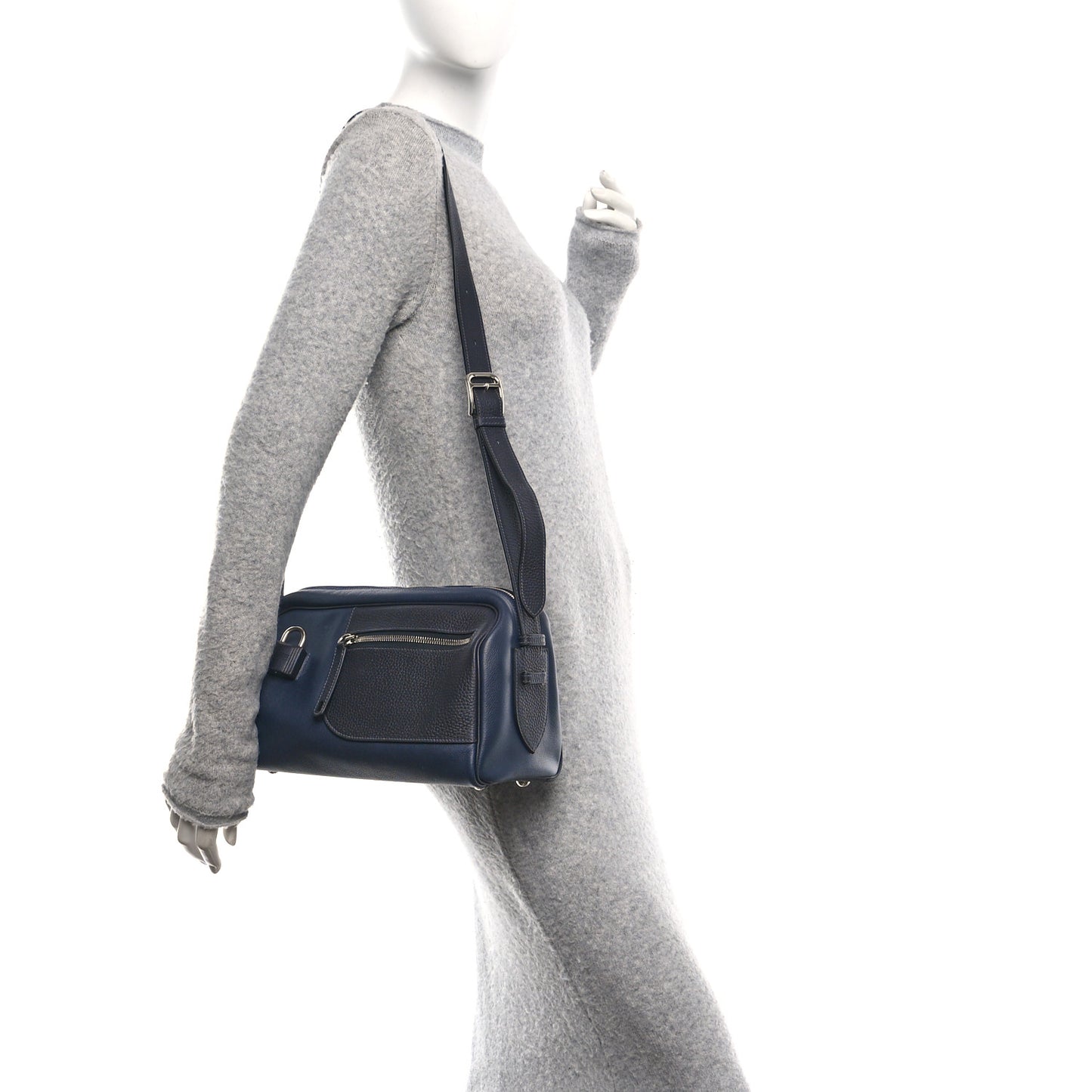 Evercolor Taurillon Clemence Petit Courrier Bag Bleu Nuit Caban