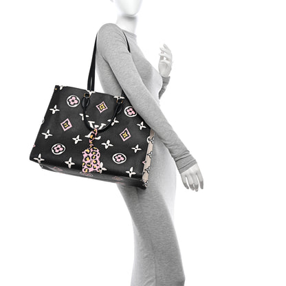 Louis Vuitton Monogram Giant Wild At Heart Onthego GM Black 2 of 12