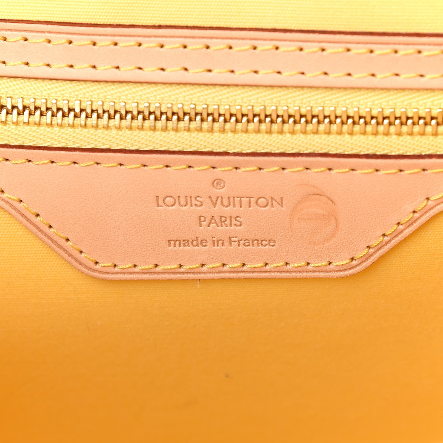 Louis Vuitton Vernis Brea MM Citrine 6 of 9