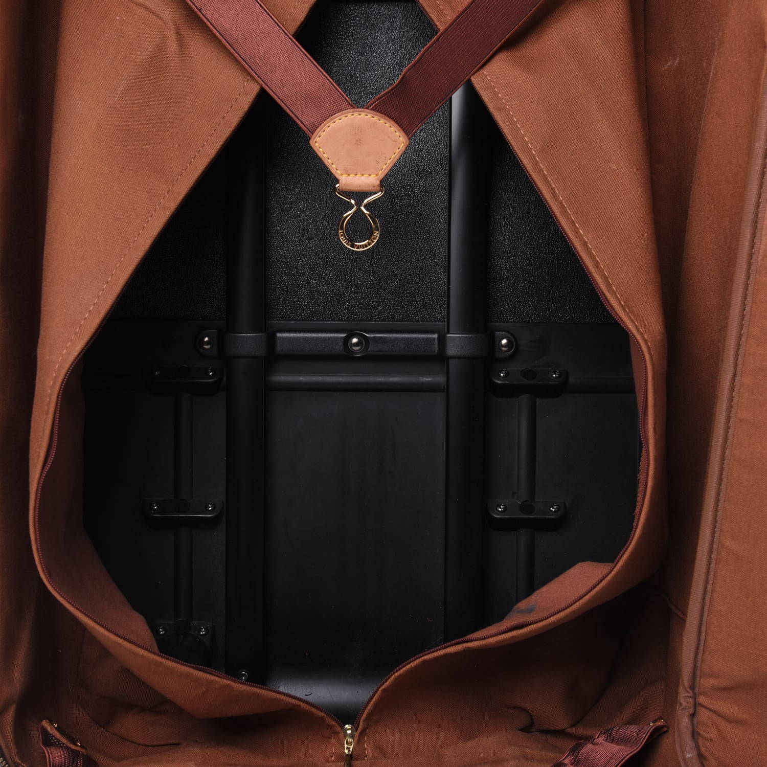 Louis Vuitton Monogram Pegase 55 16 of 45