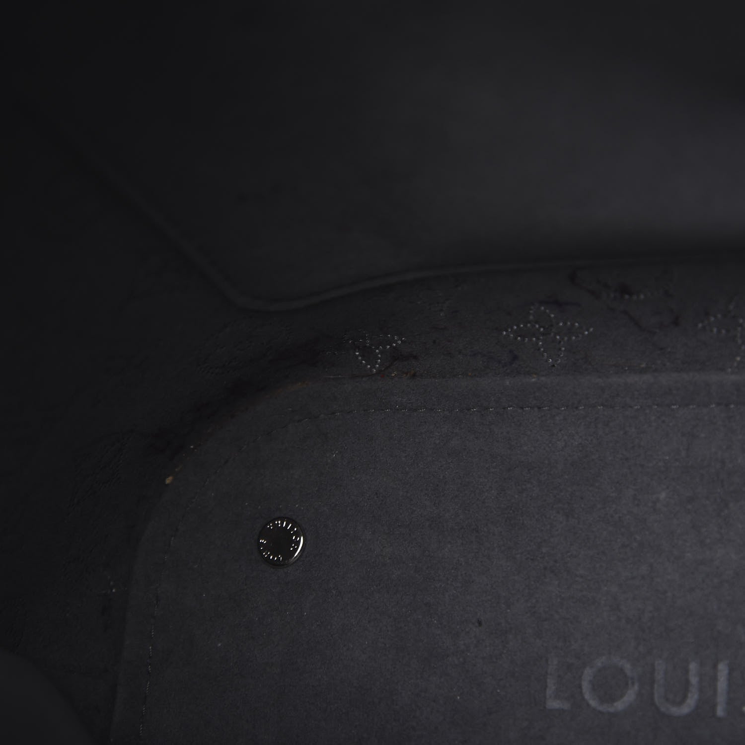 Louis Vuitton Mahina Girolata Black 7 of 13