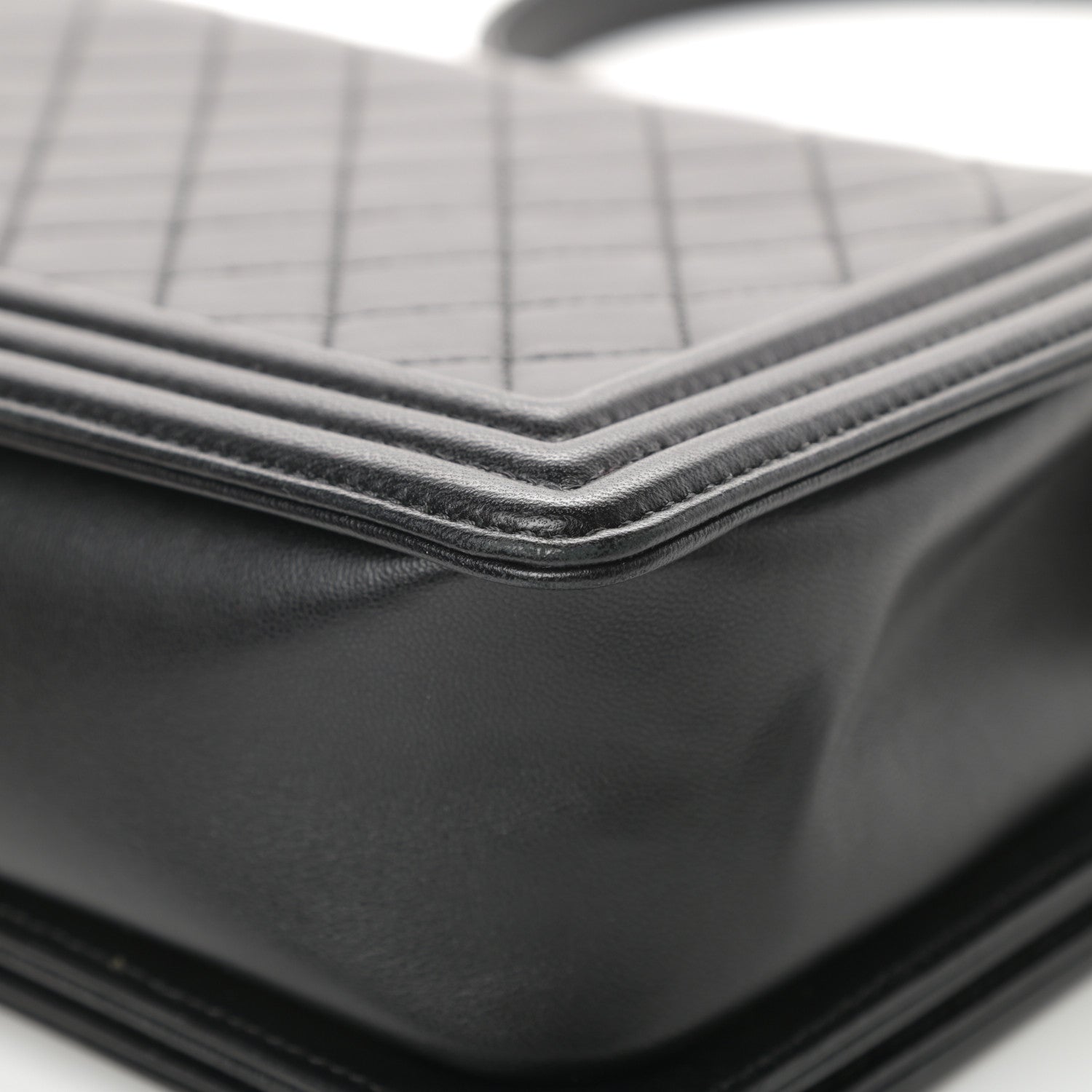 Chanel Lambskin Quilted New Medium Boy Flap Black 11 of 17