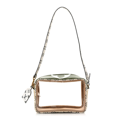Louis Vuitton Monogram Giant Beach Pouch Kaki 1 of 10