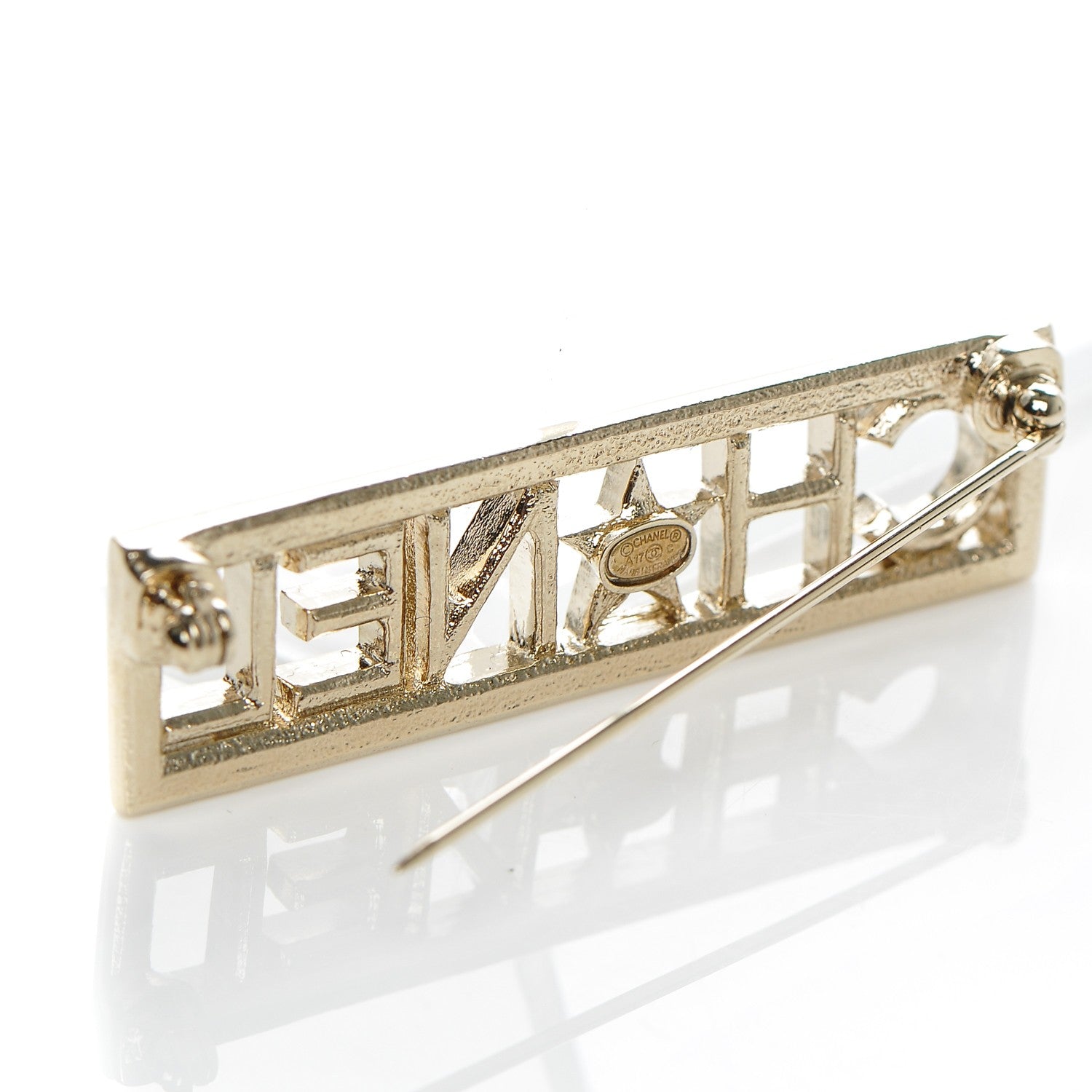 Chanel Star Logo Brooch Gold 3 of 4