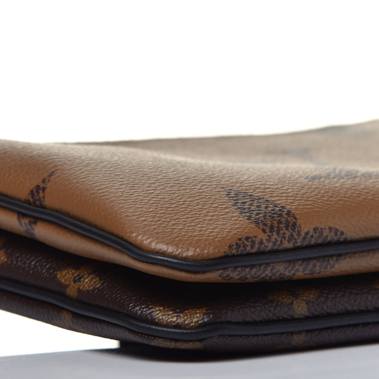 Reverse Monogram Giant Double Zip Pochette
