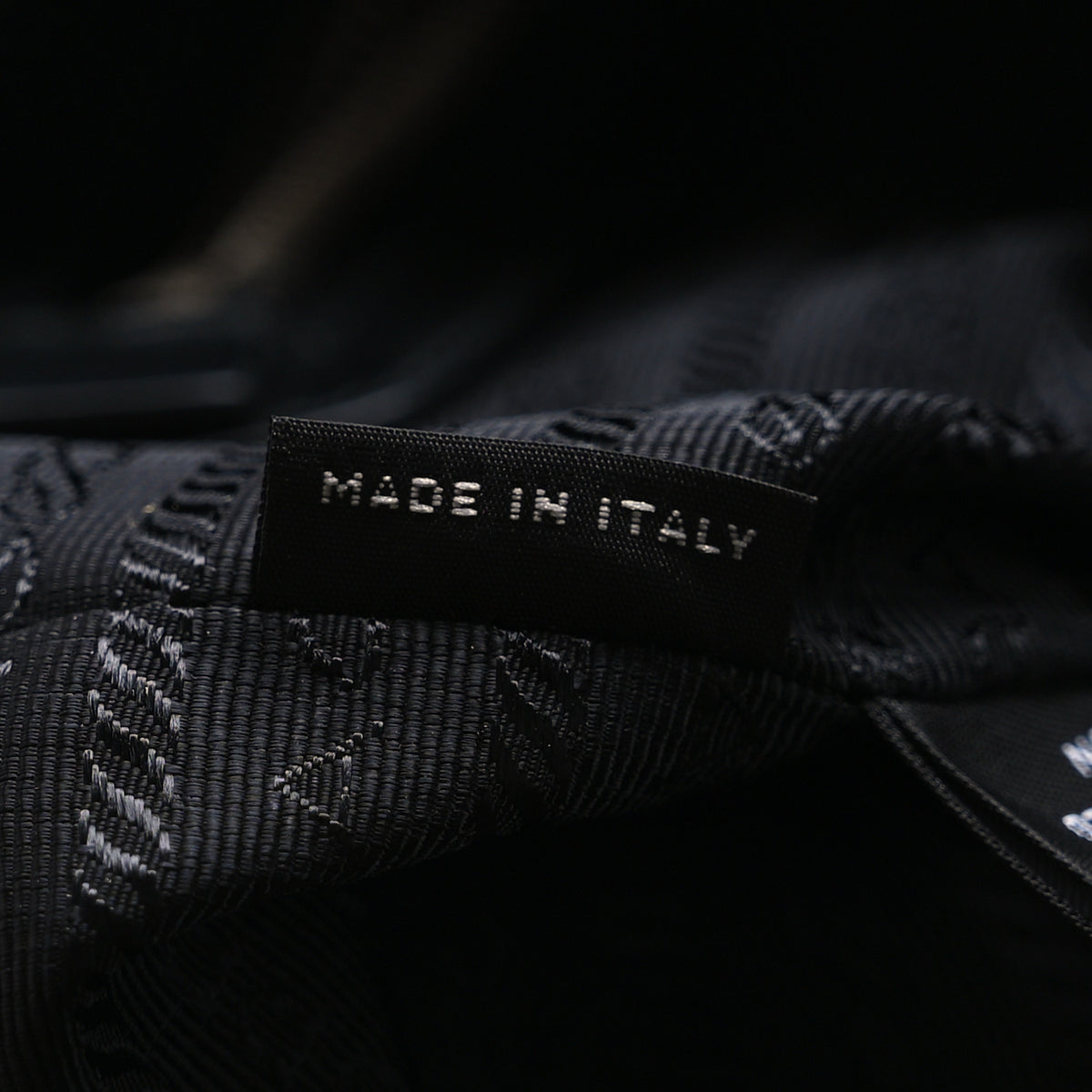 Re-Nylon Spazzolato Tote Black