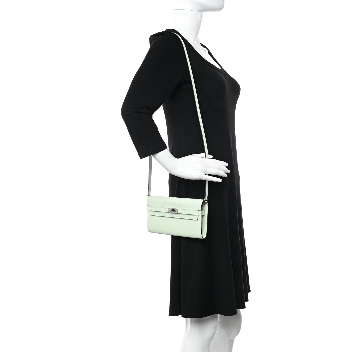 Hermes Epsom Kelly Wallet To Go Vert Fizz 2 of 11