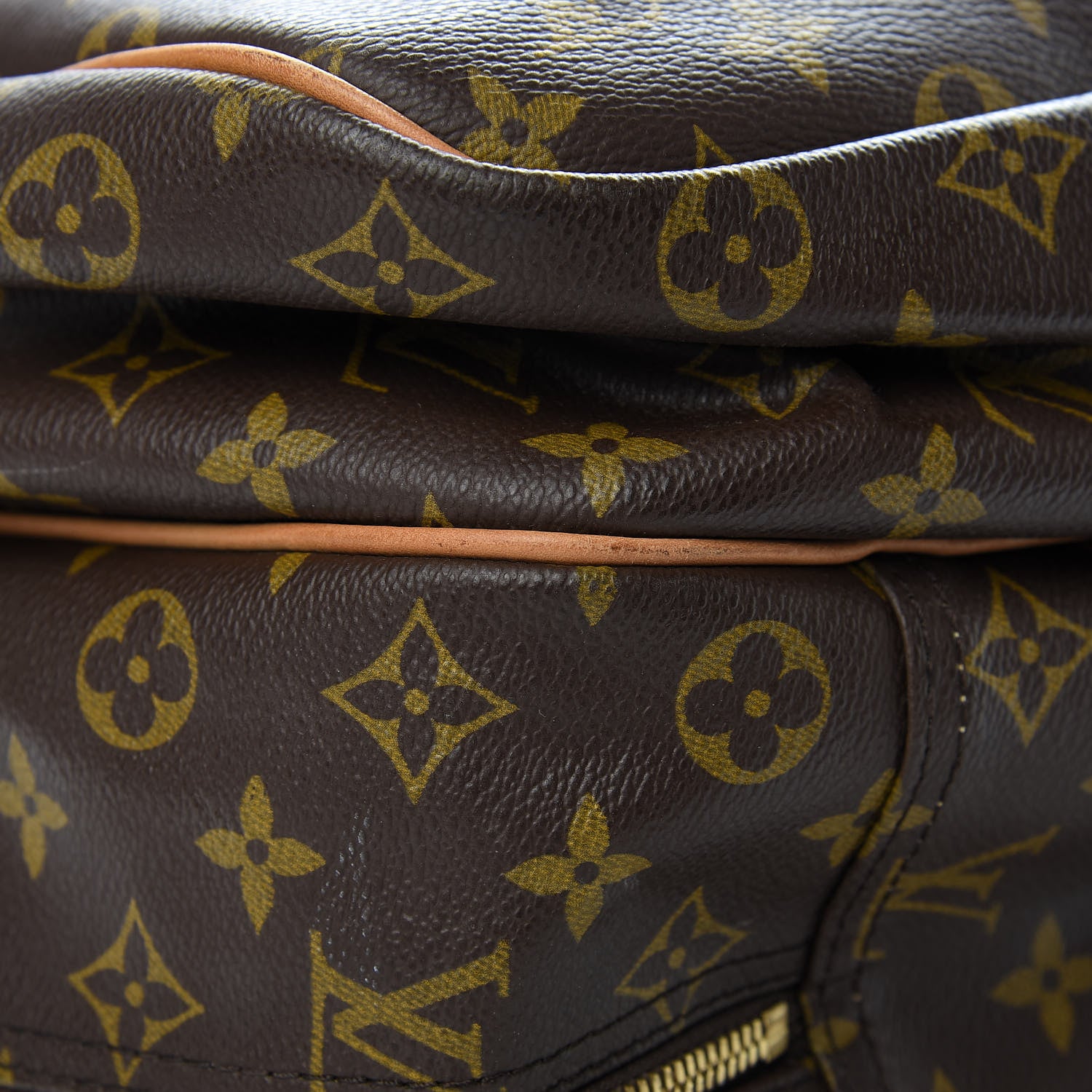 Louis Vuitton Monogram Alize 24 Heures Luggage 11 of 22