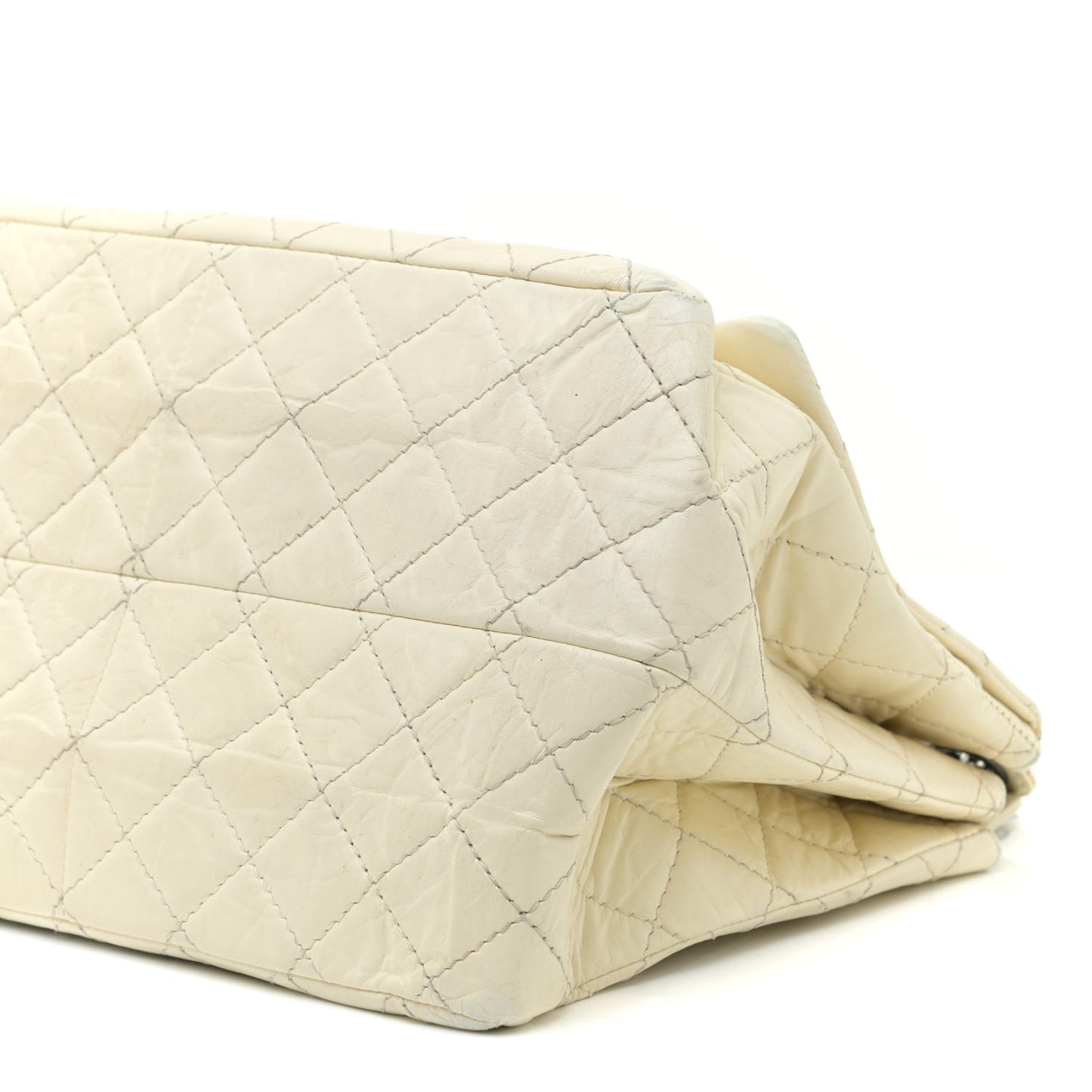 Aged Calfskin Quilted Reissue 2.55 Accordion Flap White