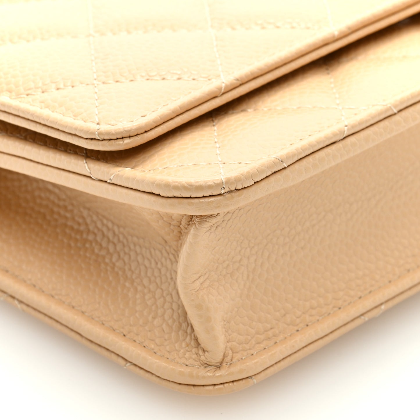 Caviar Quilted Wallet On Chain WOC Beige