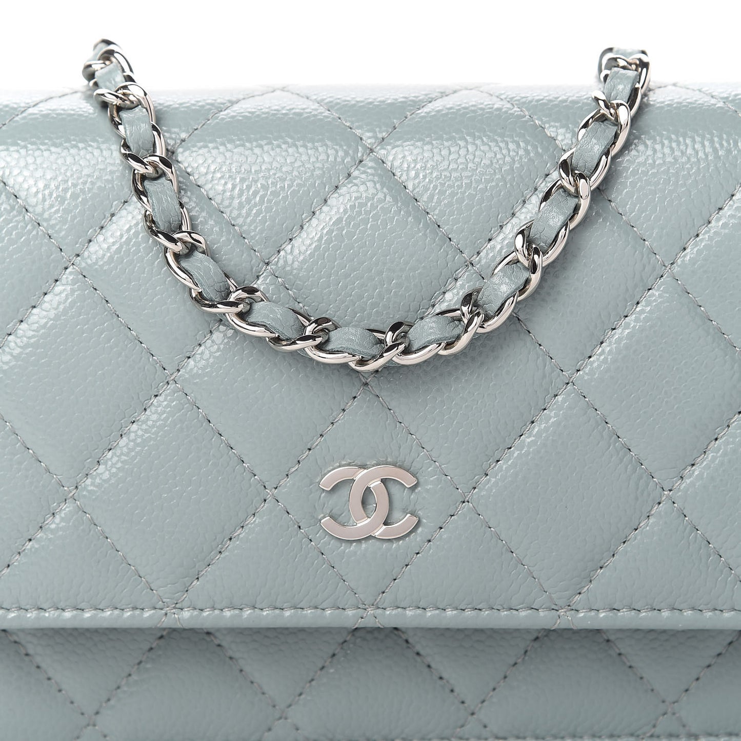 Caviar Quilted Mini Wallet On Chain WOC Blue