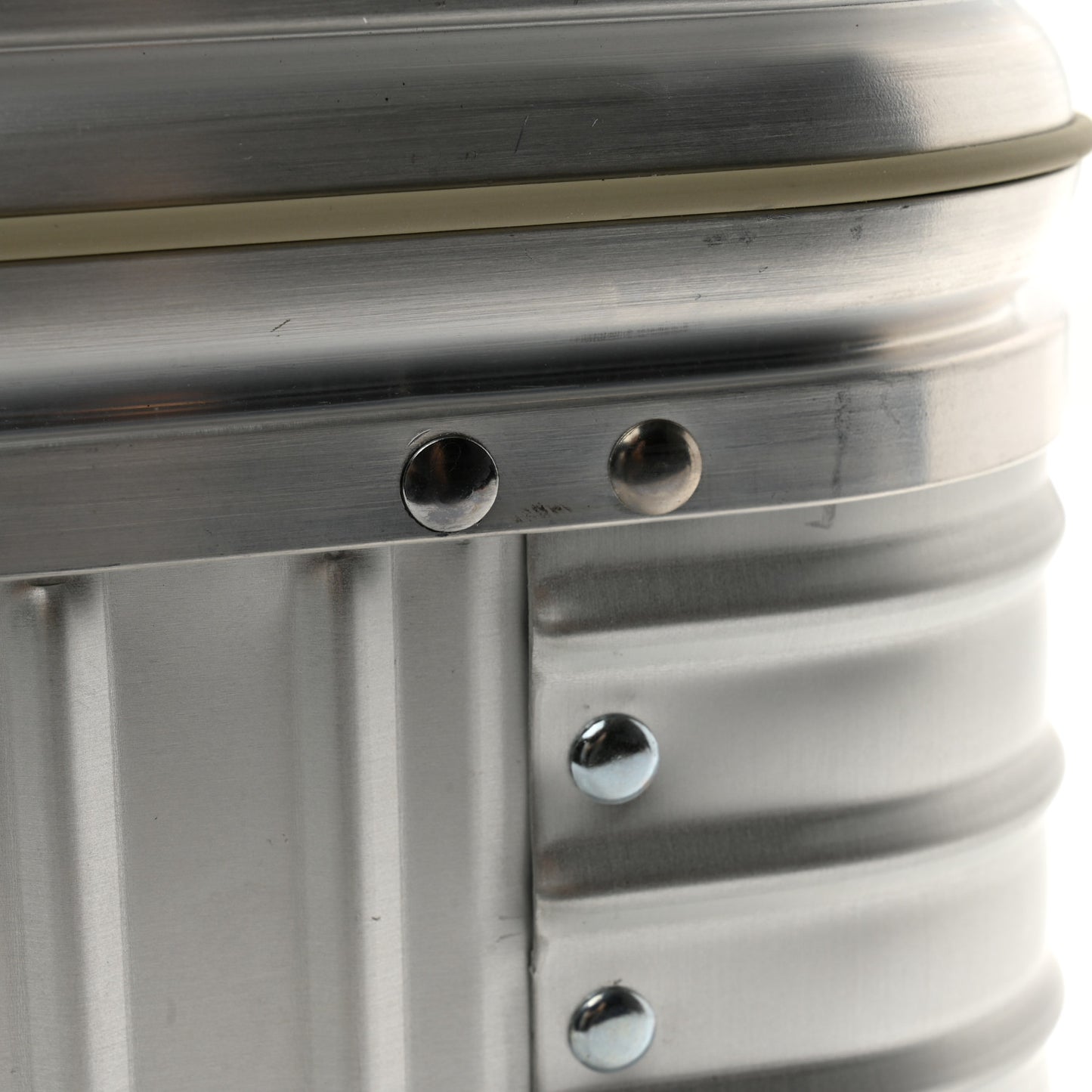 Aluminum Topas Vanity Case Silver