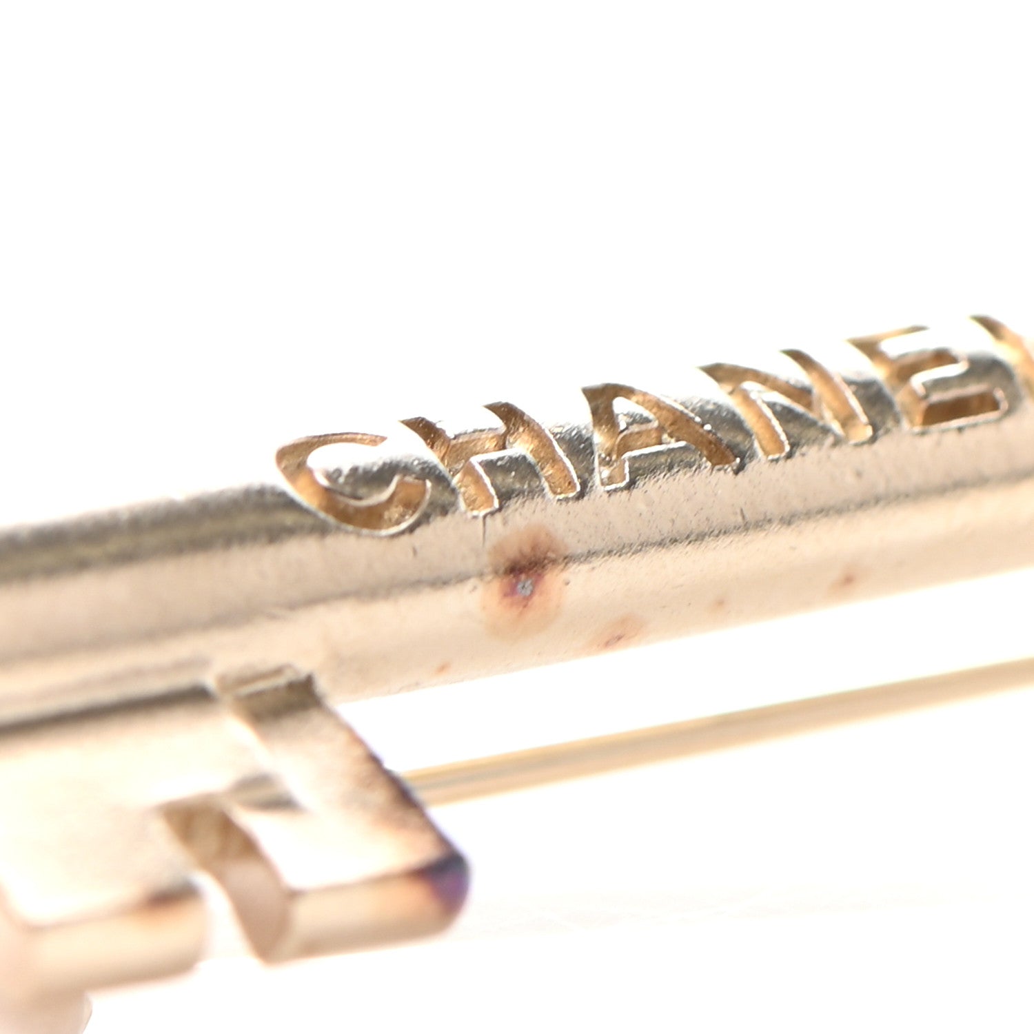 Chanel Gripoix Poured Glass Pearl Key Brooch Gold Pink 9 of 9