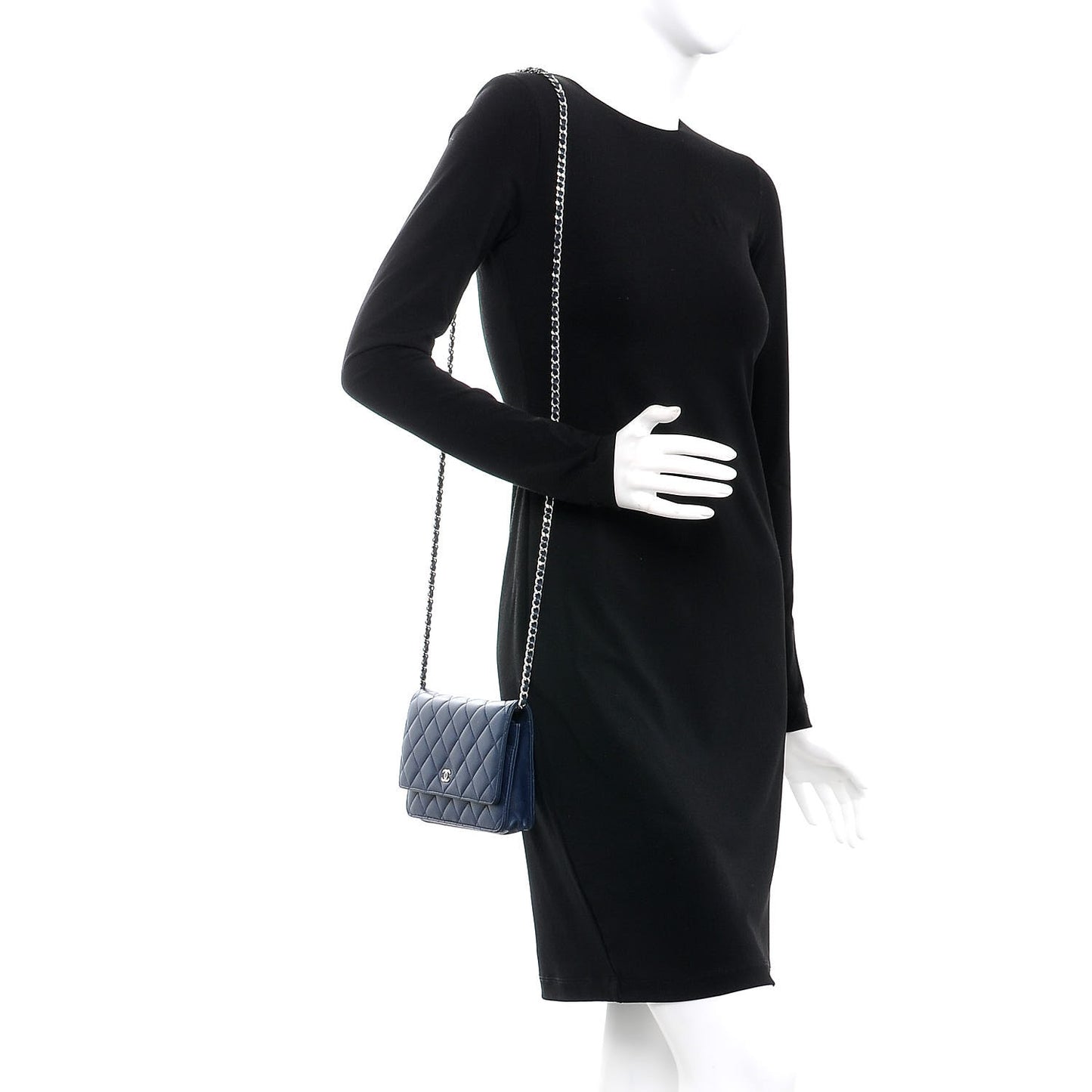 Lambskin Quilted Wallet On Chain WOC Navy Blue