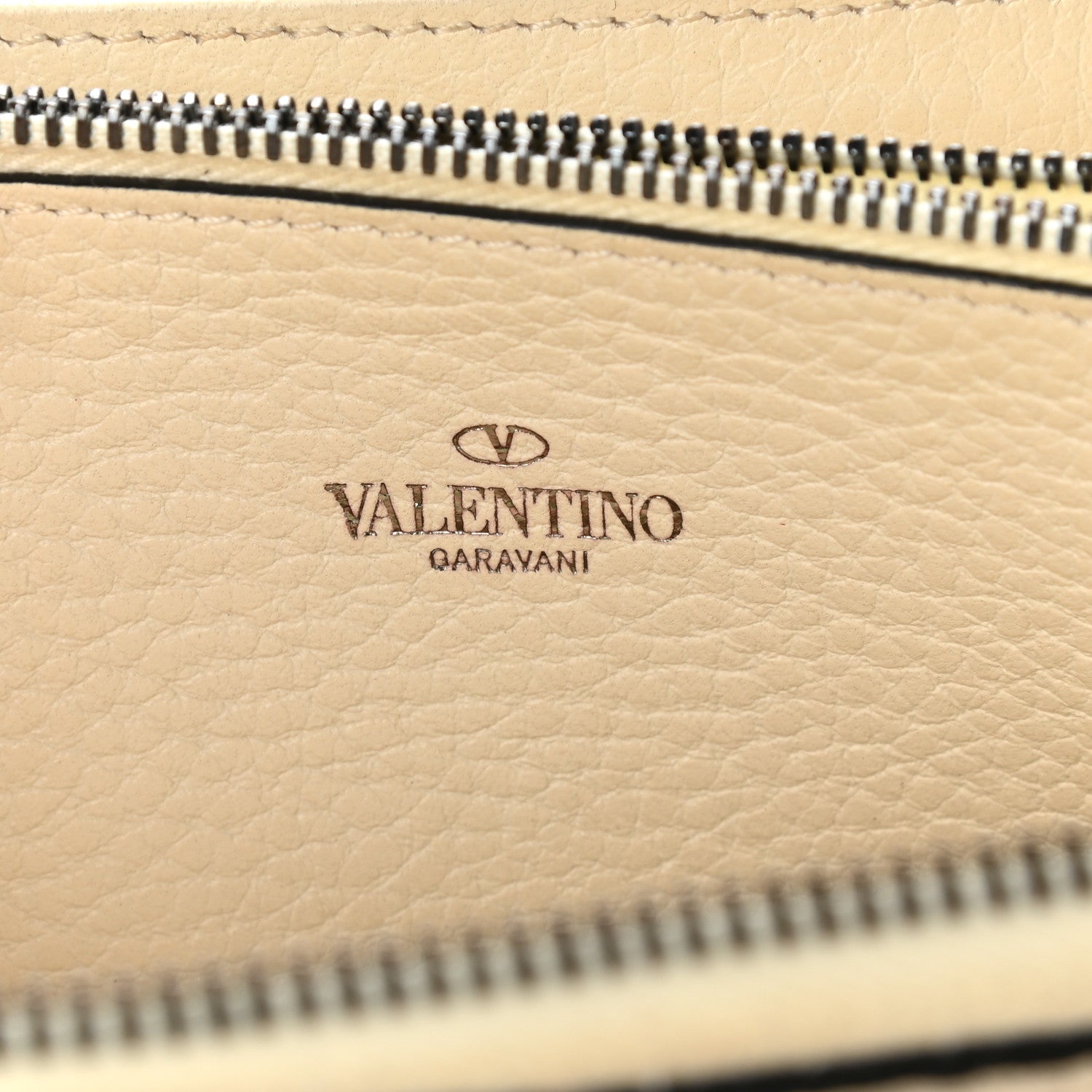 Valentino Garavani Pebbled Calfskin Rockstud Zip Around Wallet Ivory 6 of 11