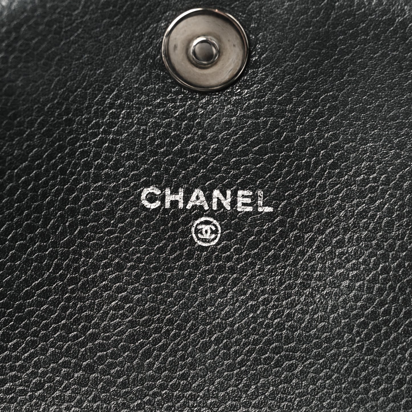 Caviar Half Moon Wallet On Chain WOC Black