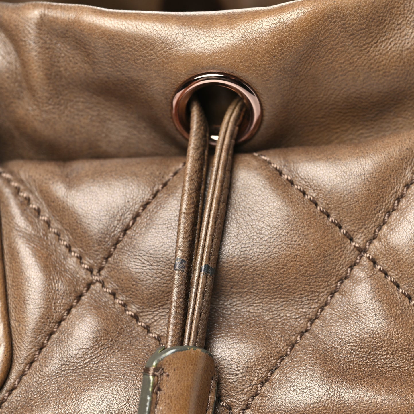Lambskin Quilted Cloudy Bundle East West Tote Beige