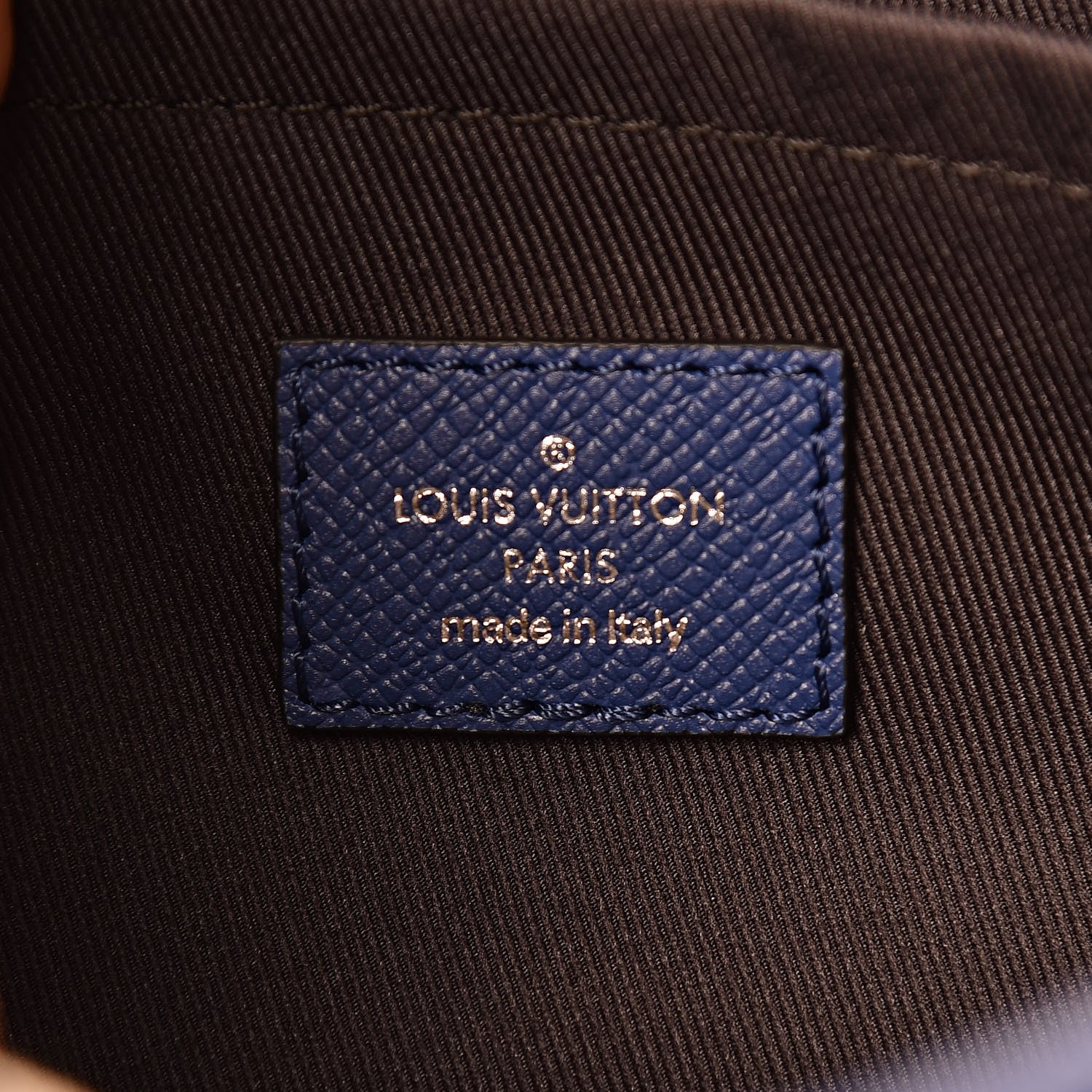 Louis Vuitton Taiga Monogram Outdoor Messenger Cobalt 6 of 10