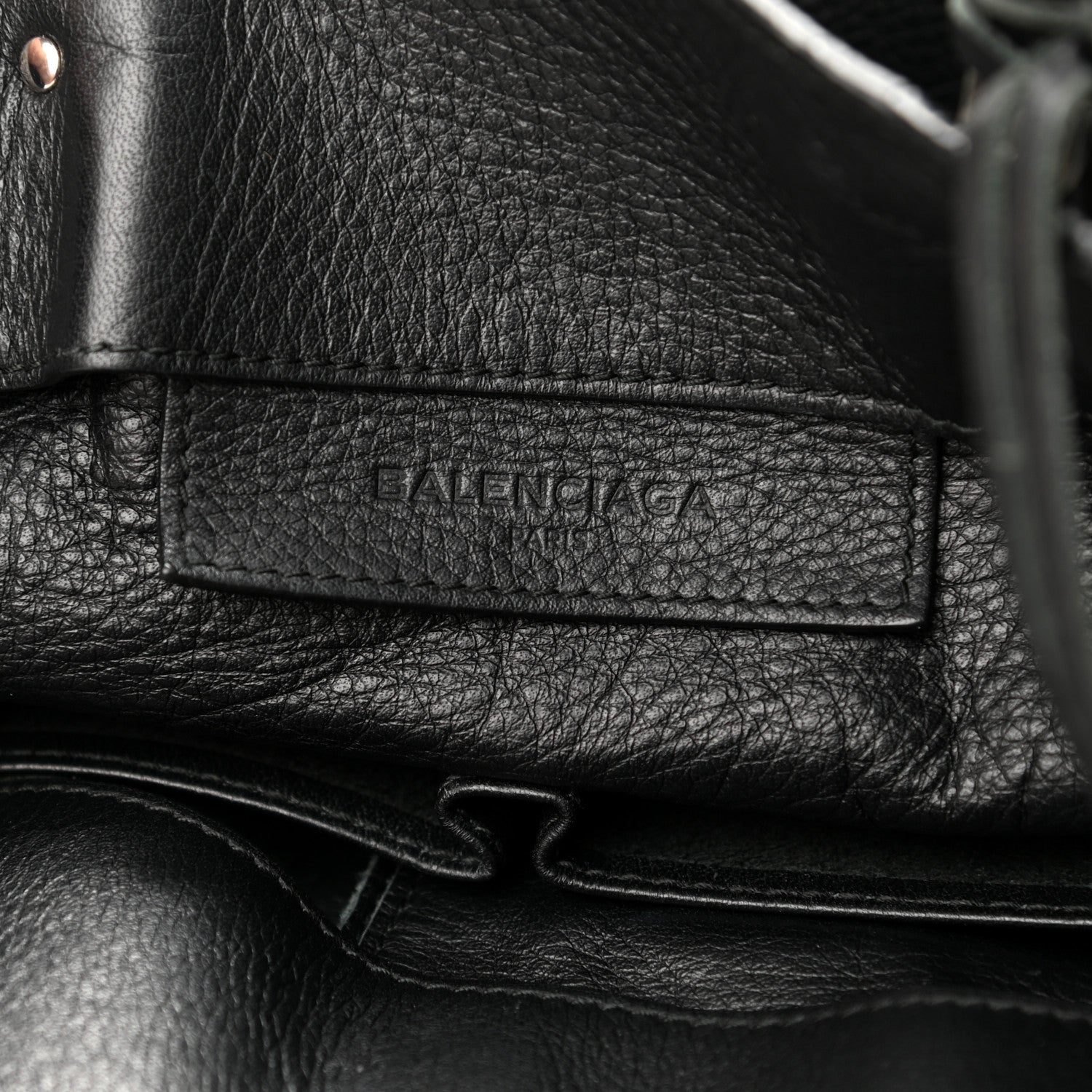 Balenciaga Veau Papier A5 Zip Around Tote Black 6 of 12