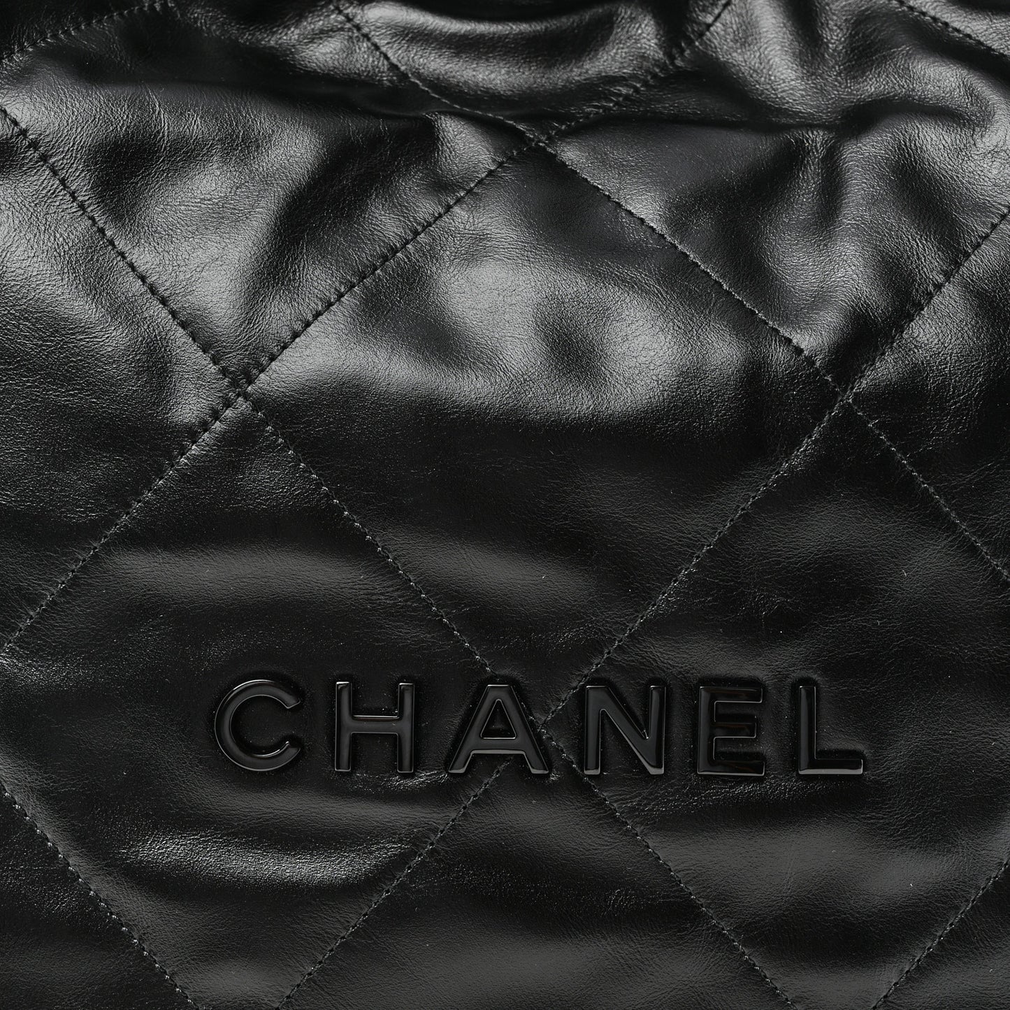 Shiny Calfskin Quilted Chanel 22 So Black