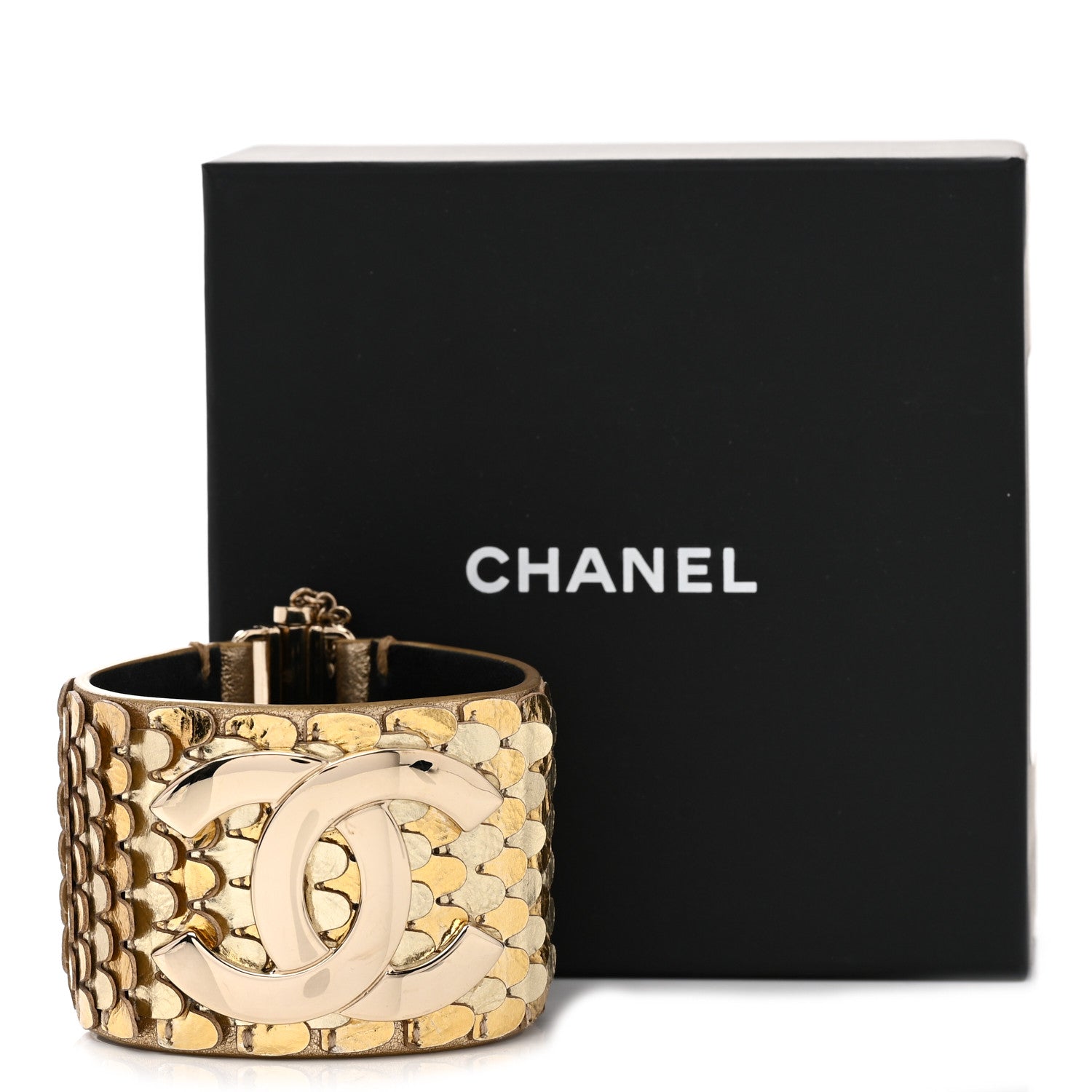 Chanel Metallic Calfskin Scale CC Cuff Bracelet M Gold 6 of 6