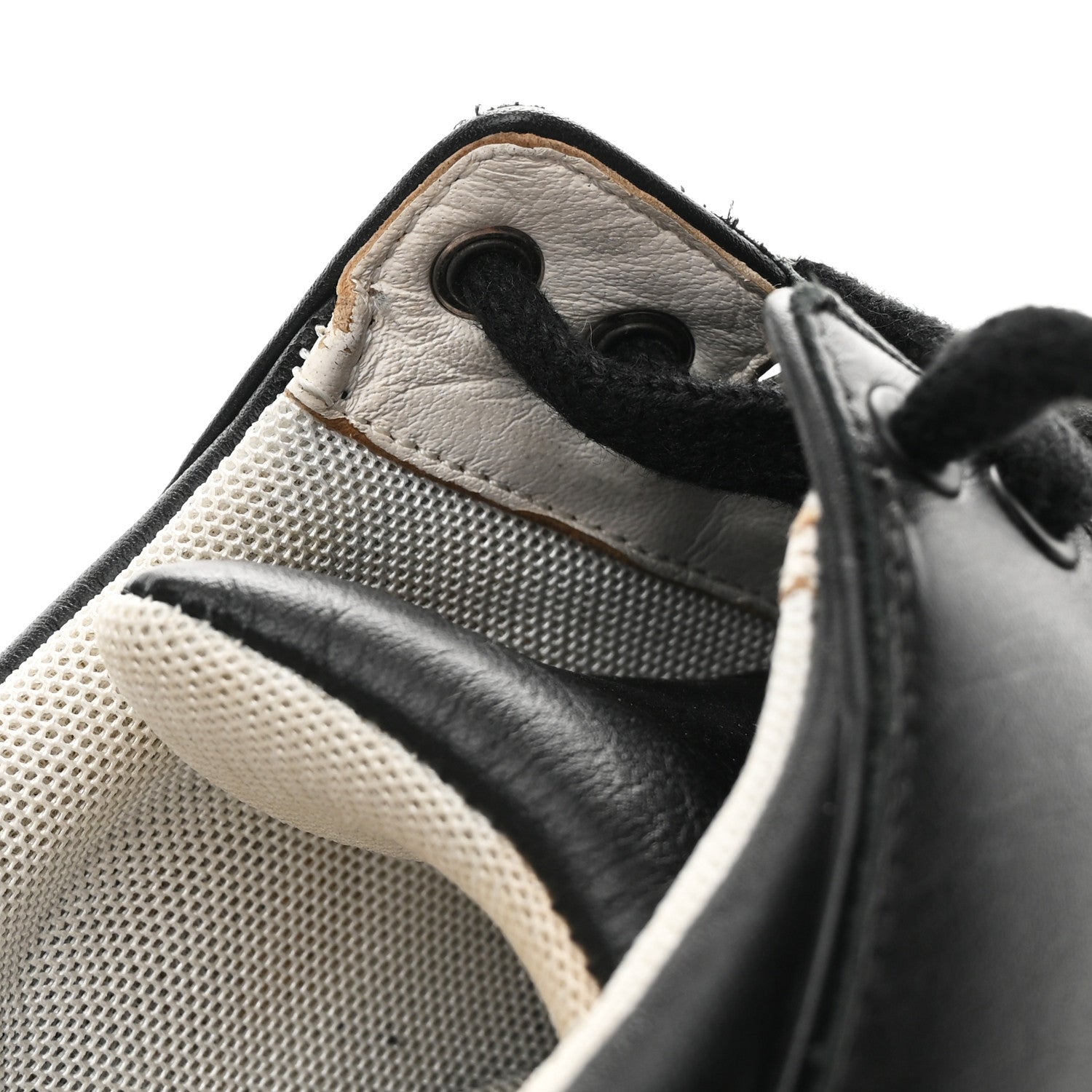 Chanel Calfskin Tweed CC Sneakers 41 Black White 10 of 11