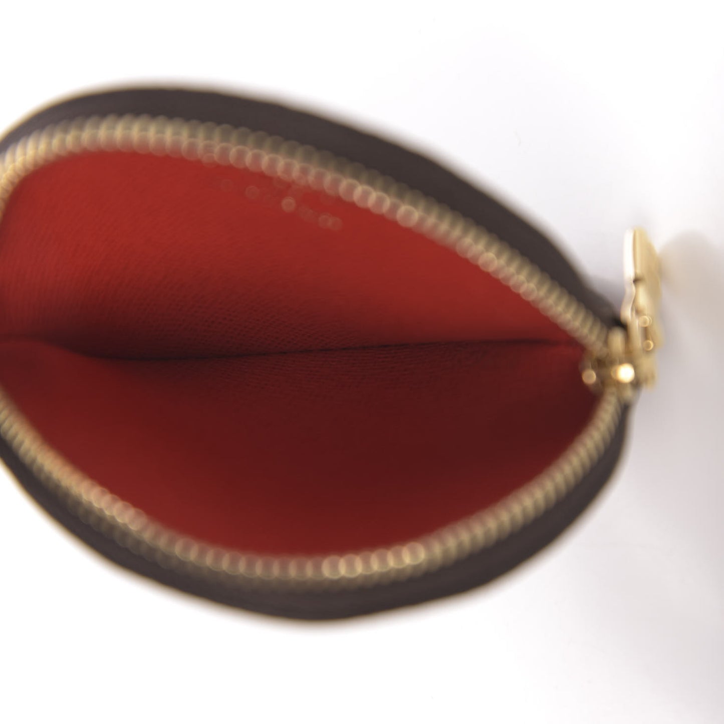 Monogram 2020 Christmas Animation Bumper Cars Round Coin Purse Coquelicot
