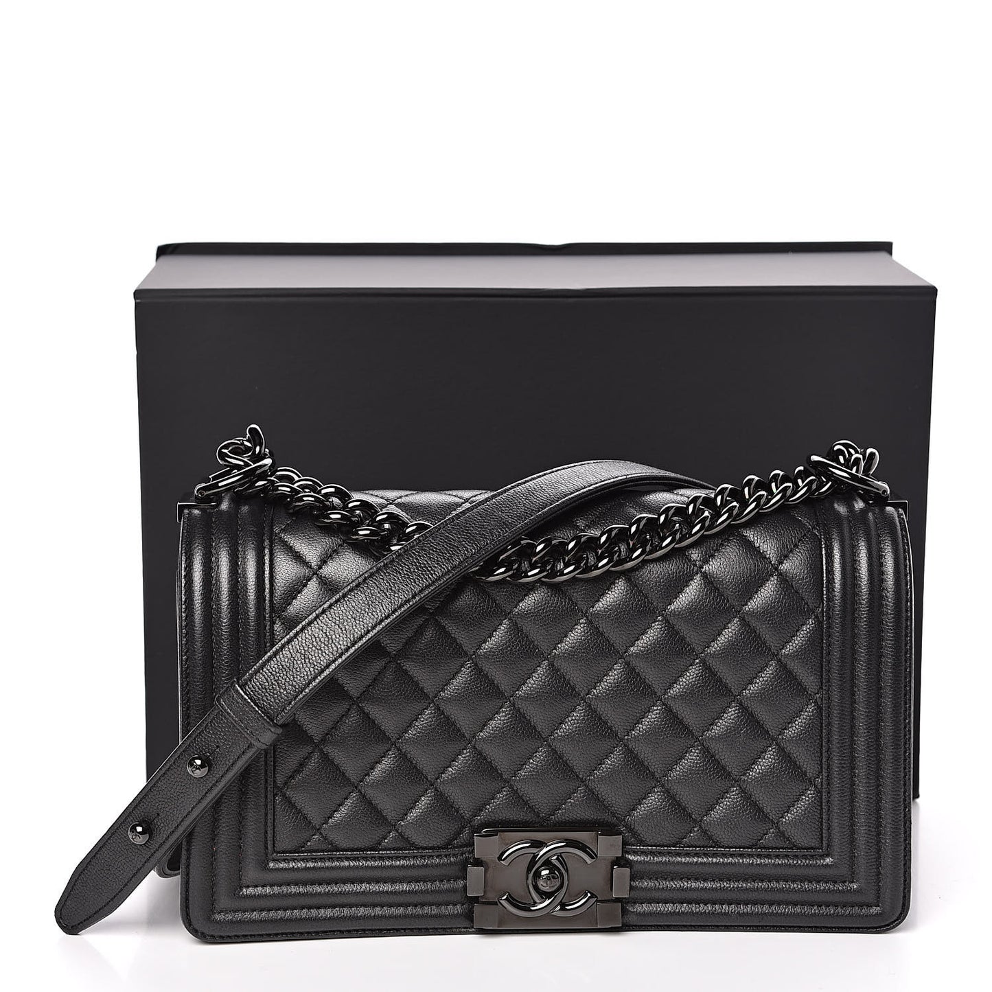 Caviar Quilted Medium Boy Flap So Black