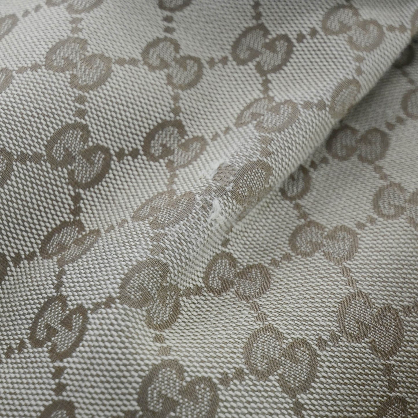 Monogram Large Sukey