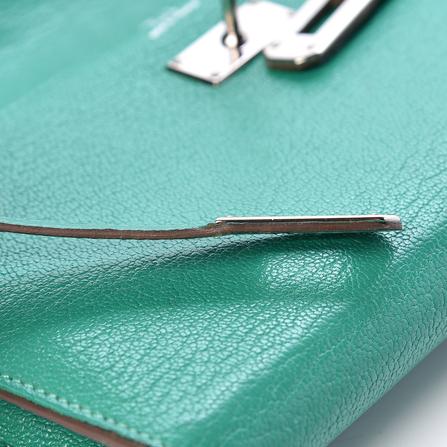 Chevre Mysore Kelly Longue Wallet Menthe