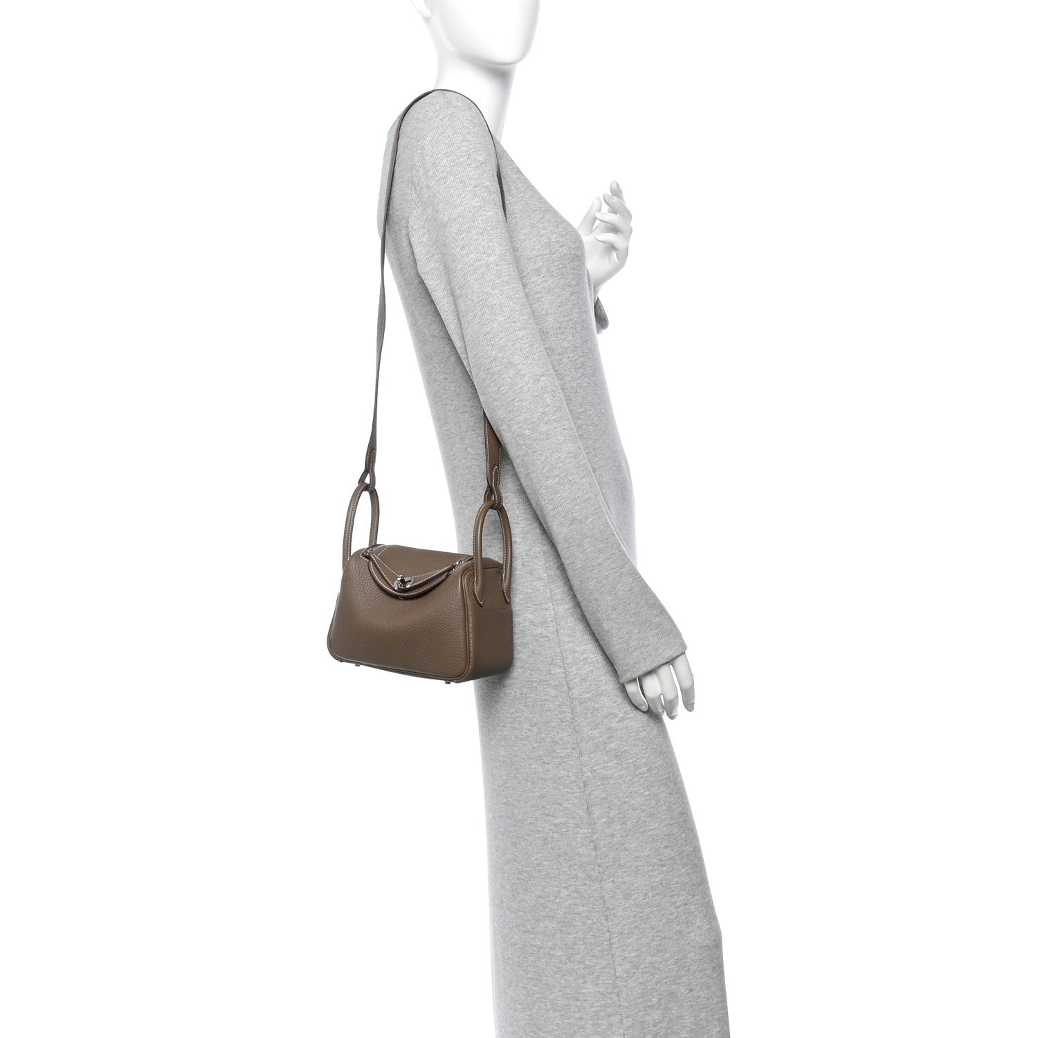 Hermes Taurillon Clemence Mini Lindy 20 Etoupe 1970726 – FASHIONPHILE