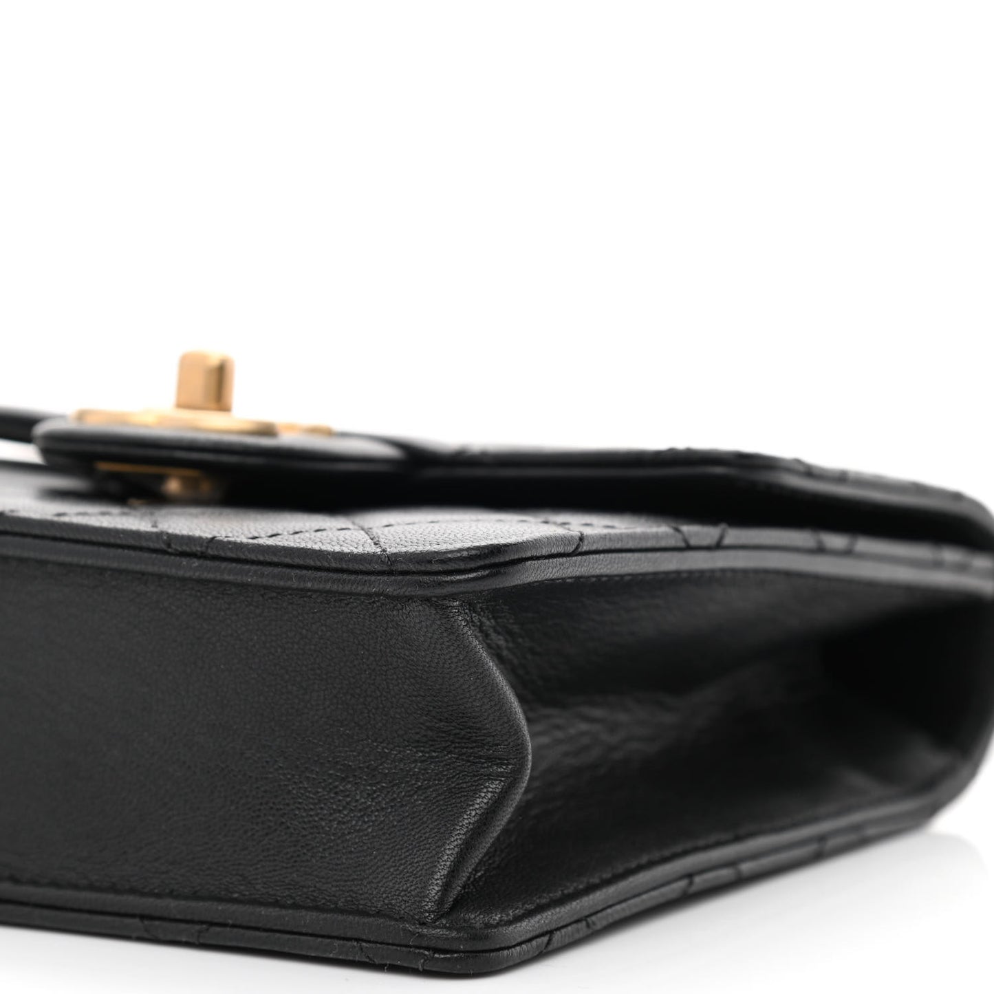 Goatskin Quilted Chic Pearls Flap Black