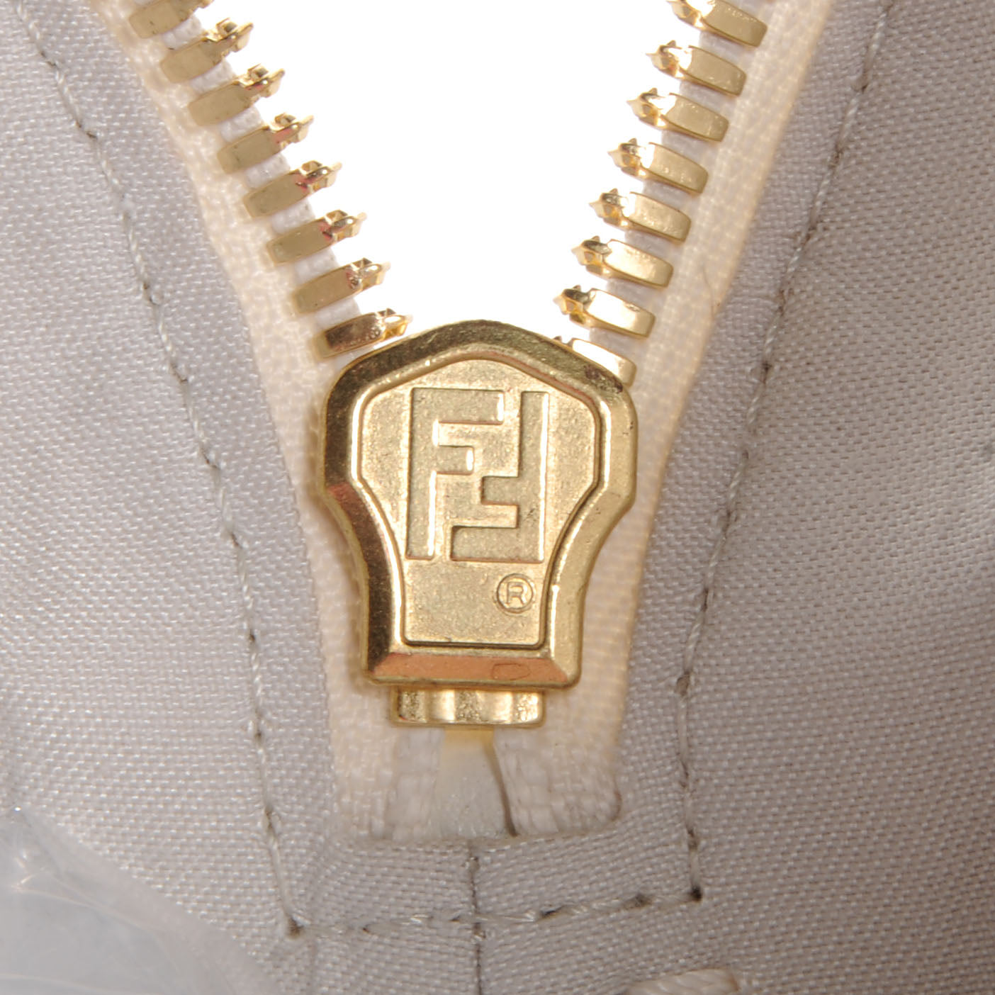 Fendi Calfskin Small Chameleon Tote Bianco 12 of 13