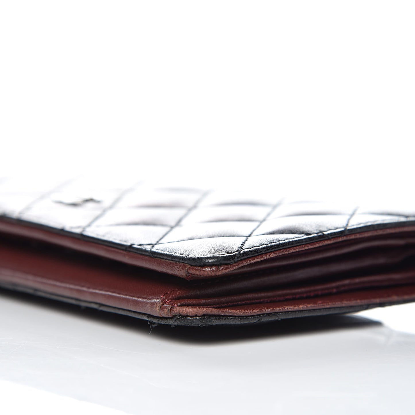 Lambskin Quilted Yen Wallet Black