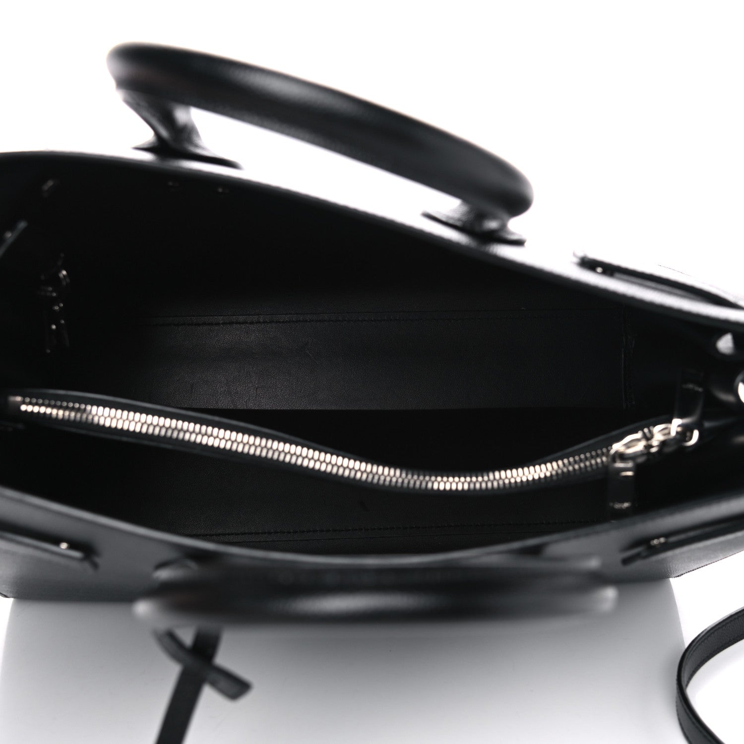 Saint Laurent Grain De Poudre Small Sac De Jour Black 4 of 4