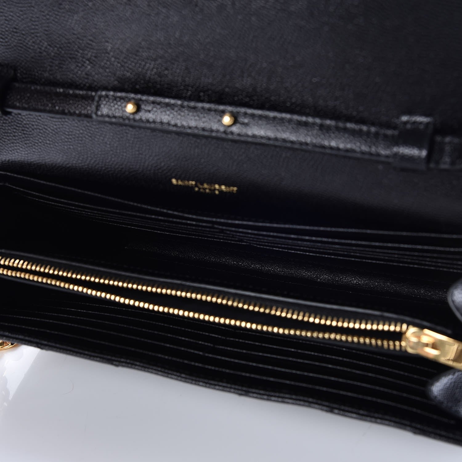 Saint Laurent Grain De Poudre Matelasse Chevron Monogram Chain Wallet Black 5 of 8