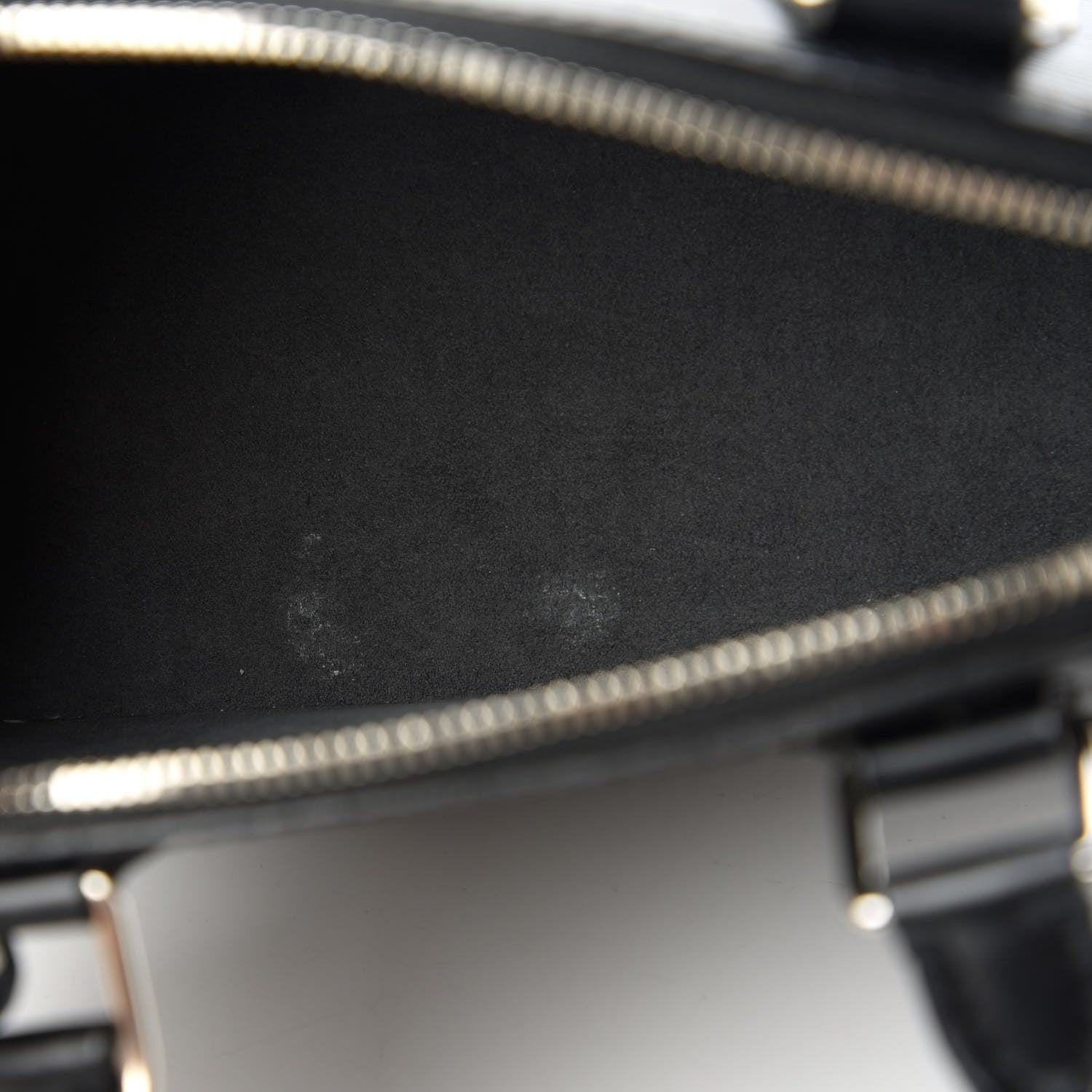 Louis Vuitton Epi Alma BB Black 11 of 12
