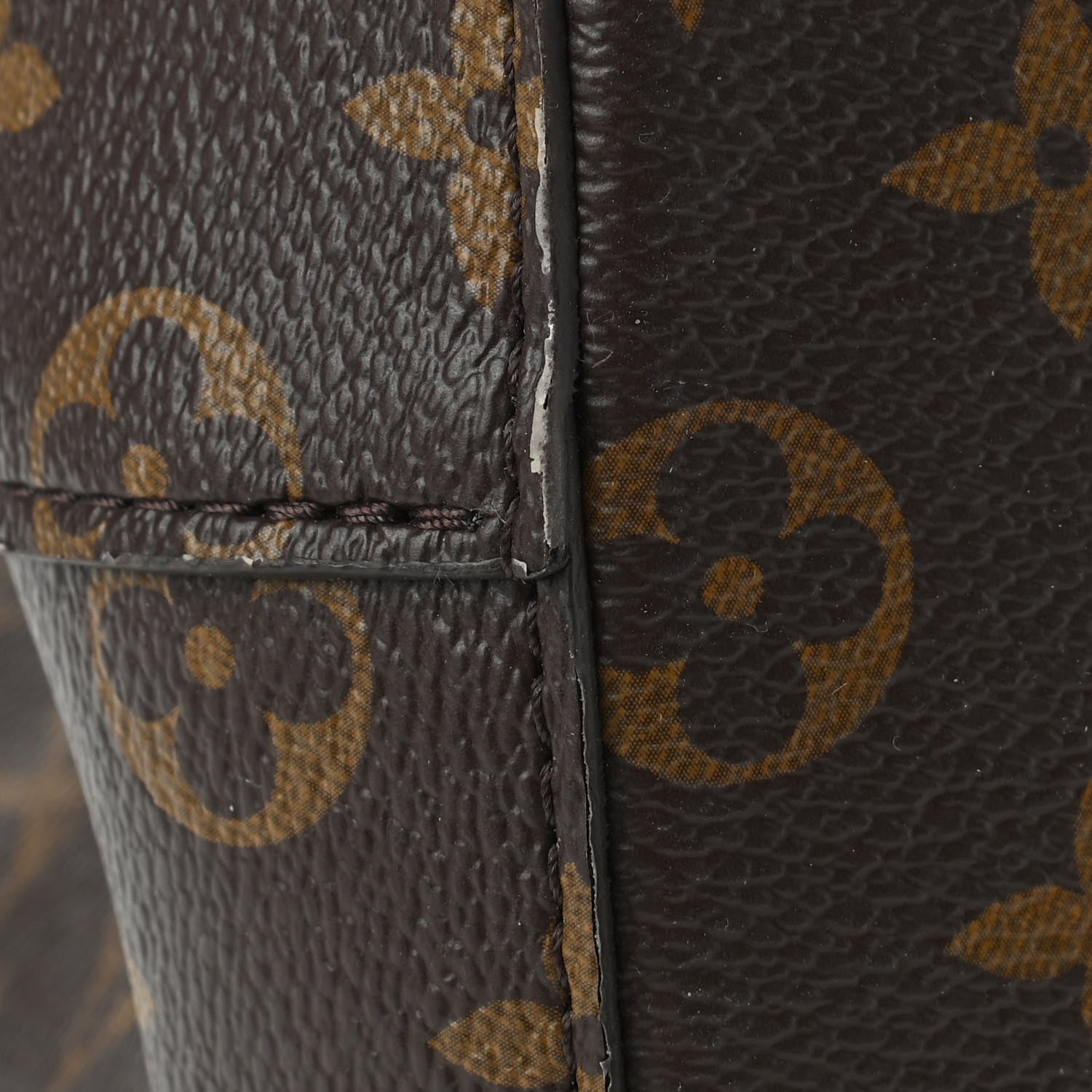 Louis Vuitton Monogram Neonoe MM Black 5 of 6