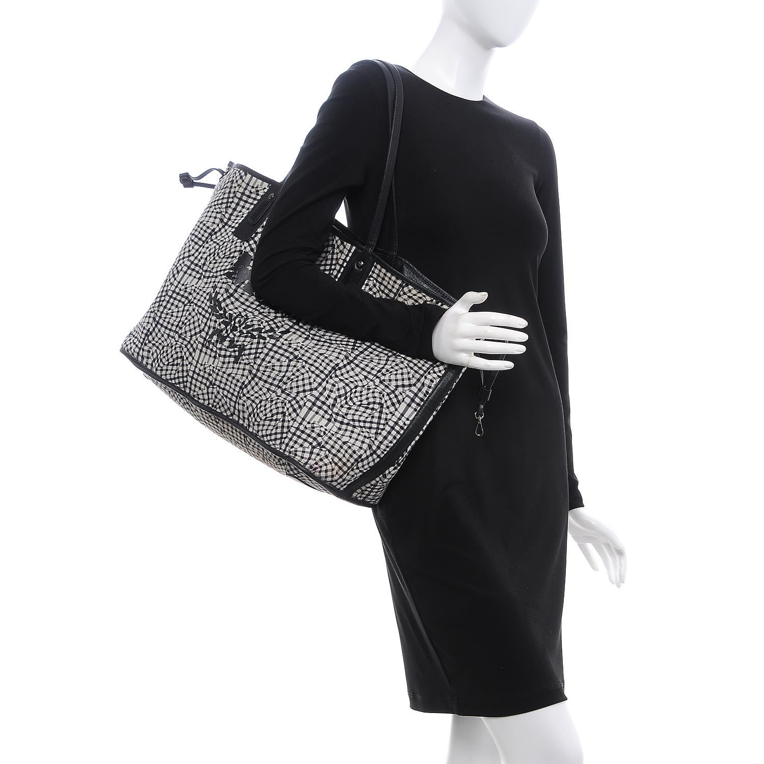 MCM Visetos Large Liz Reversible Shopper Tote Black 2 of 33