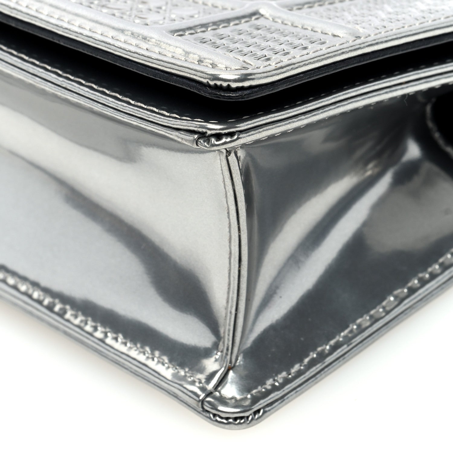 Christian Dior Metallic Patent Micro-Cannage Diorama Wallet on Chain Pouch Silver 9 of 9