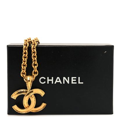 Chanel Metal CC Chain Pendant Necklace Gold 6 of 6