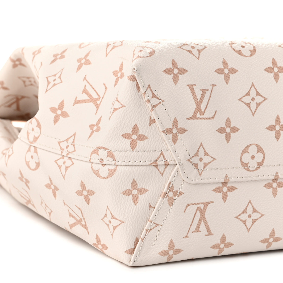Louis Vuitton Monogram Dune Atlantis GM 9 of 10