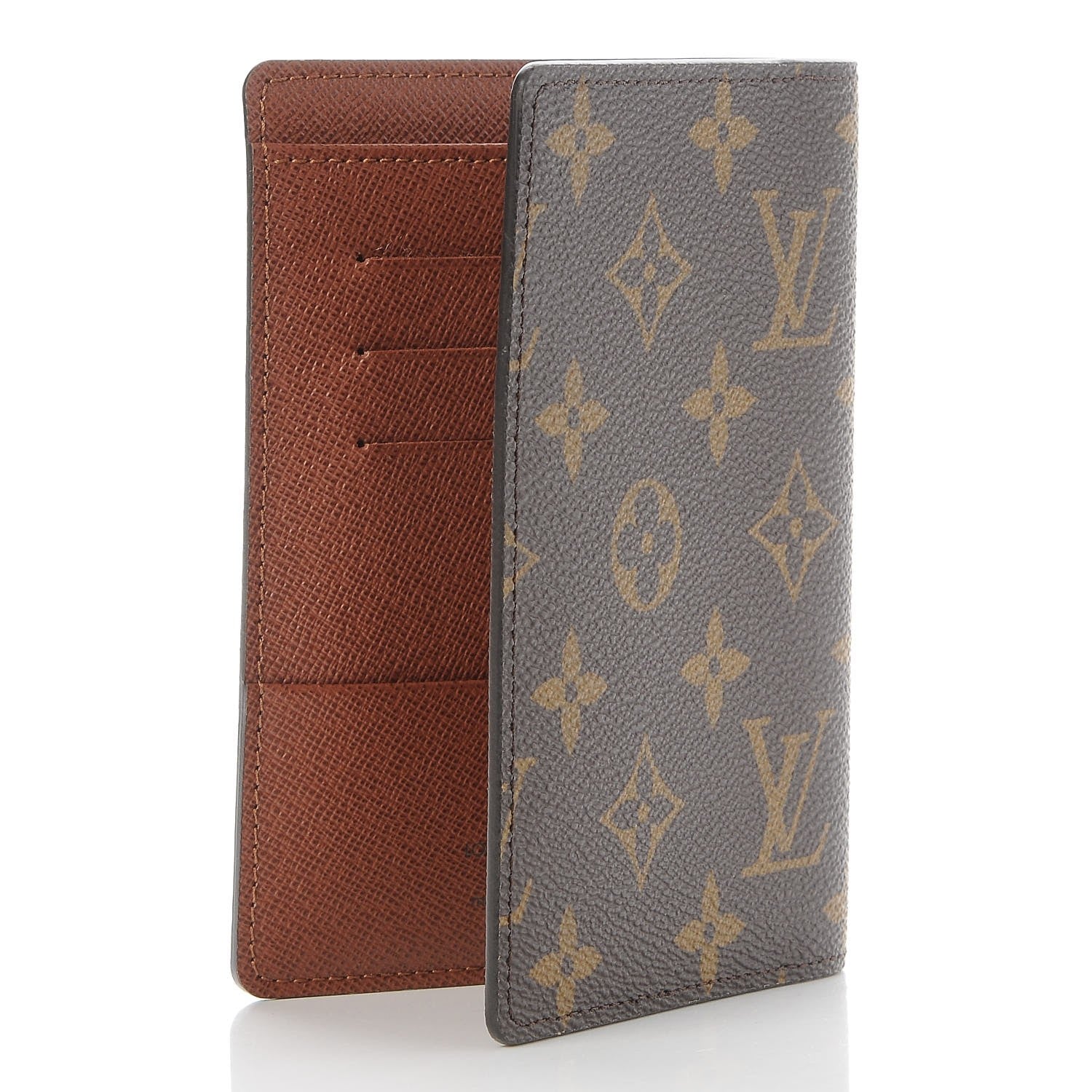 Louis Vuitton Monogram Passport Cover 3 of 8