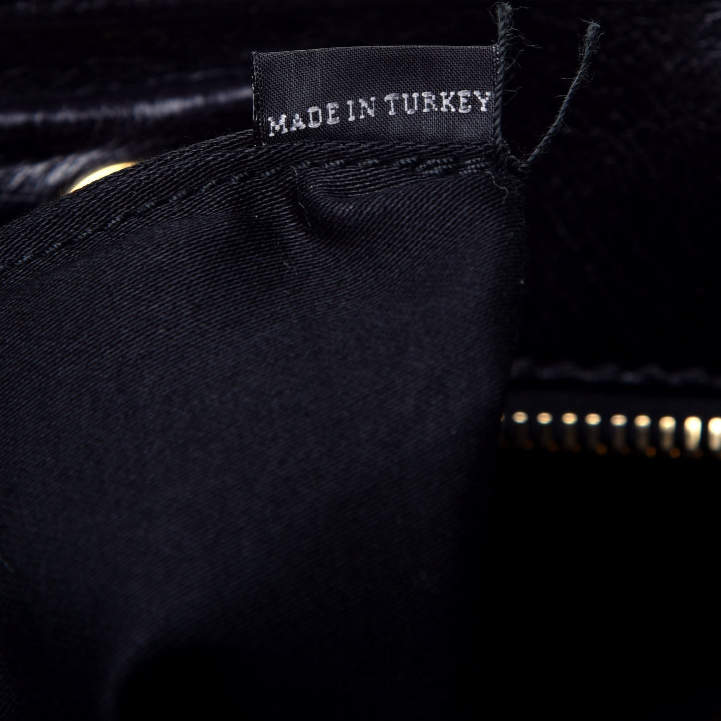 Vitello Shine Tote Black