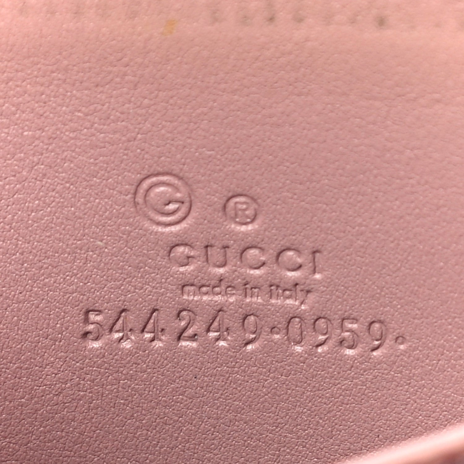 Gucci Microguccissima Zip Around Card Case Soft Pink 9 of 11