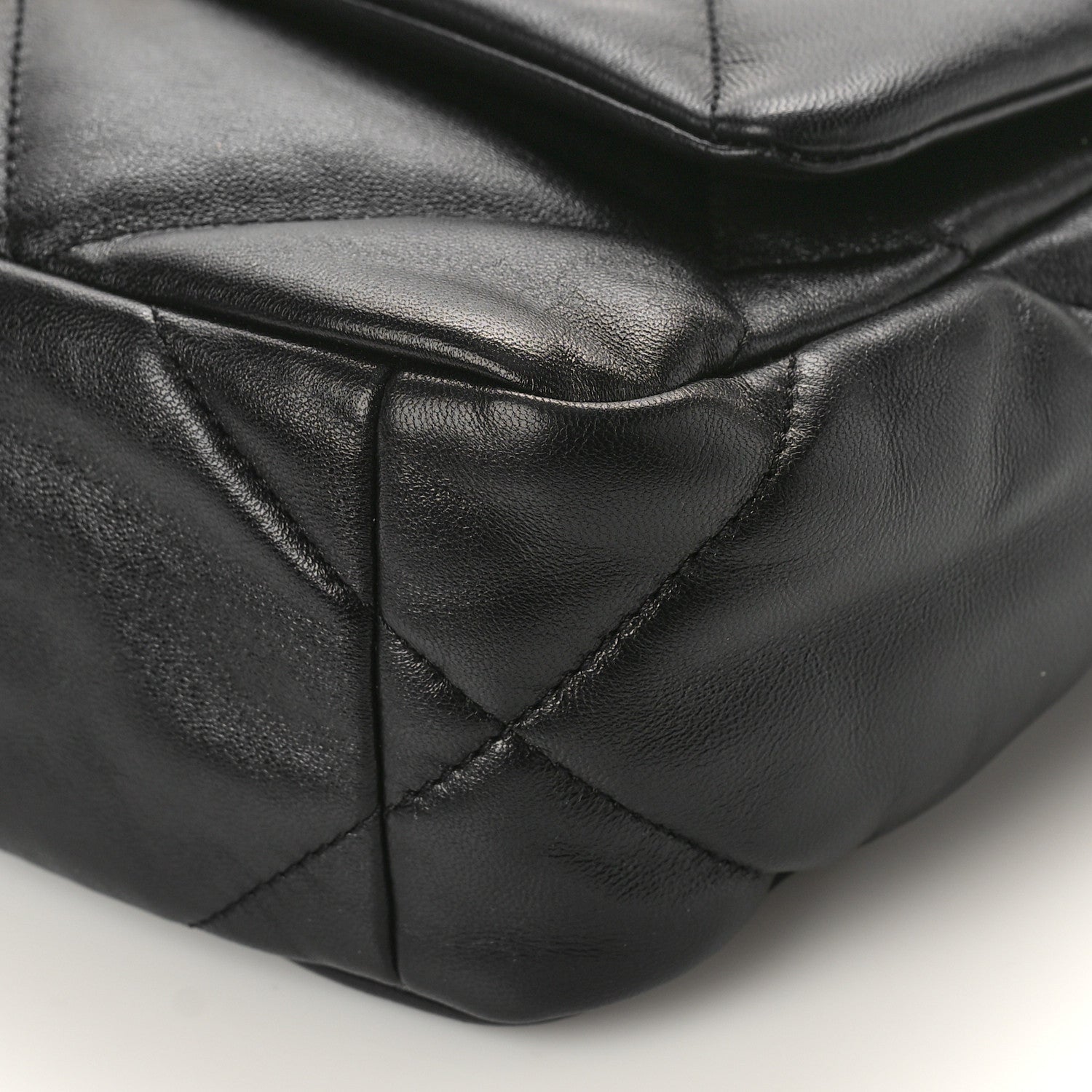 Chanel Lambskin Quilted Medium Chanel 19 Flap Black 9 of 9